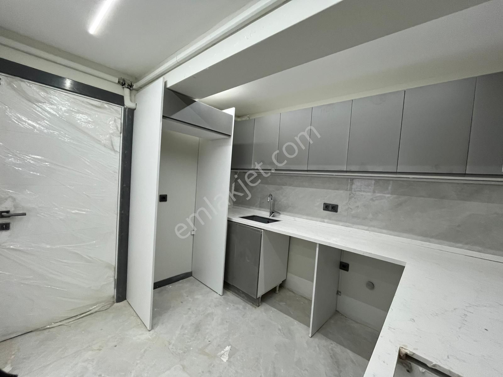 Asil'den Göztepede Sıfır Binada 2+1 Otoparklı Asansörlü Arakat - Görsel 13