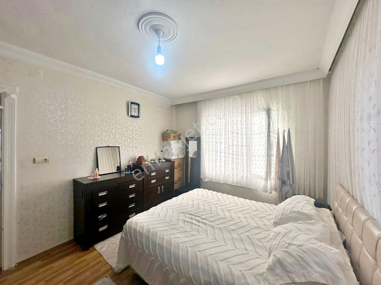 Gazikent'te Masrafsız Az Katlı Teraslı Geniş Oturum 3+1 Daire - Görsel 18