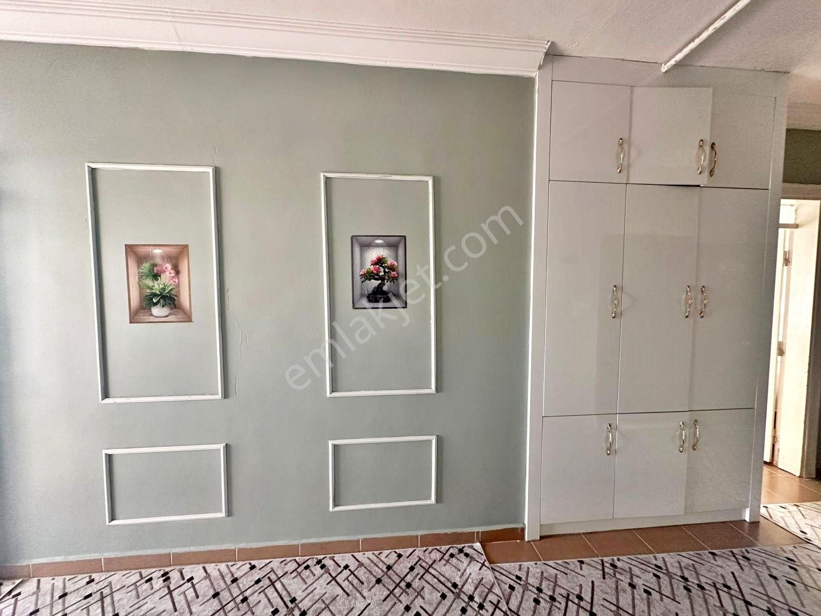 Gazikent'te Masrafsız Az Katlı Teraslı Geniş Oturum 3+1 Daire - Görsel 22