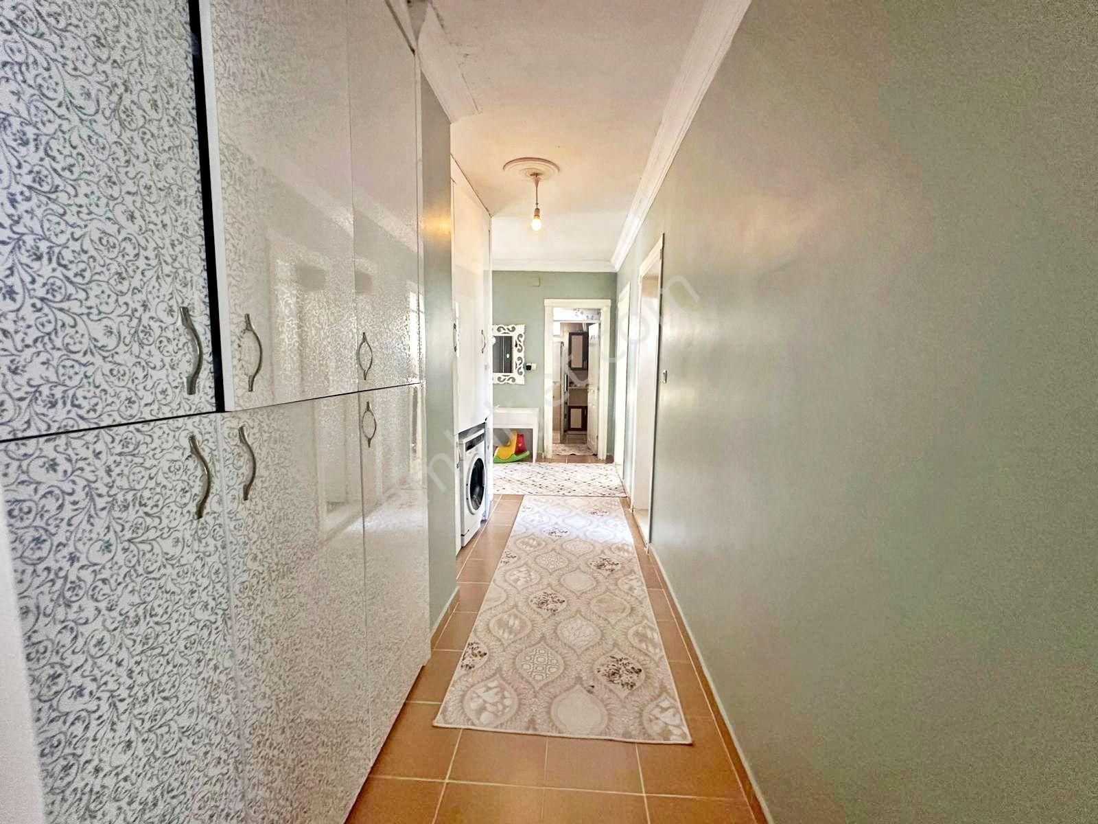 Gazikent'te Masrafsız Az Katlı Teraslı Geniş Oturum 3+1 Daire - Görsel 20