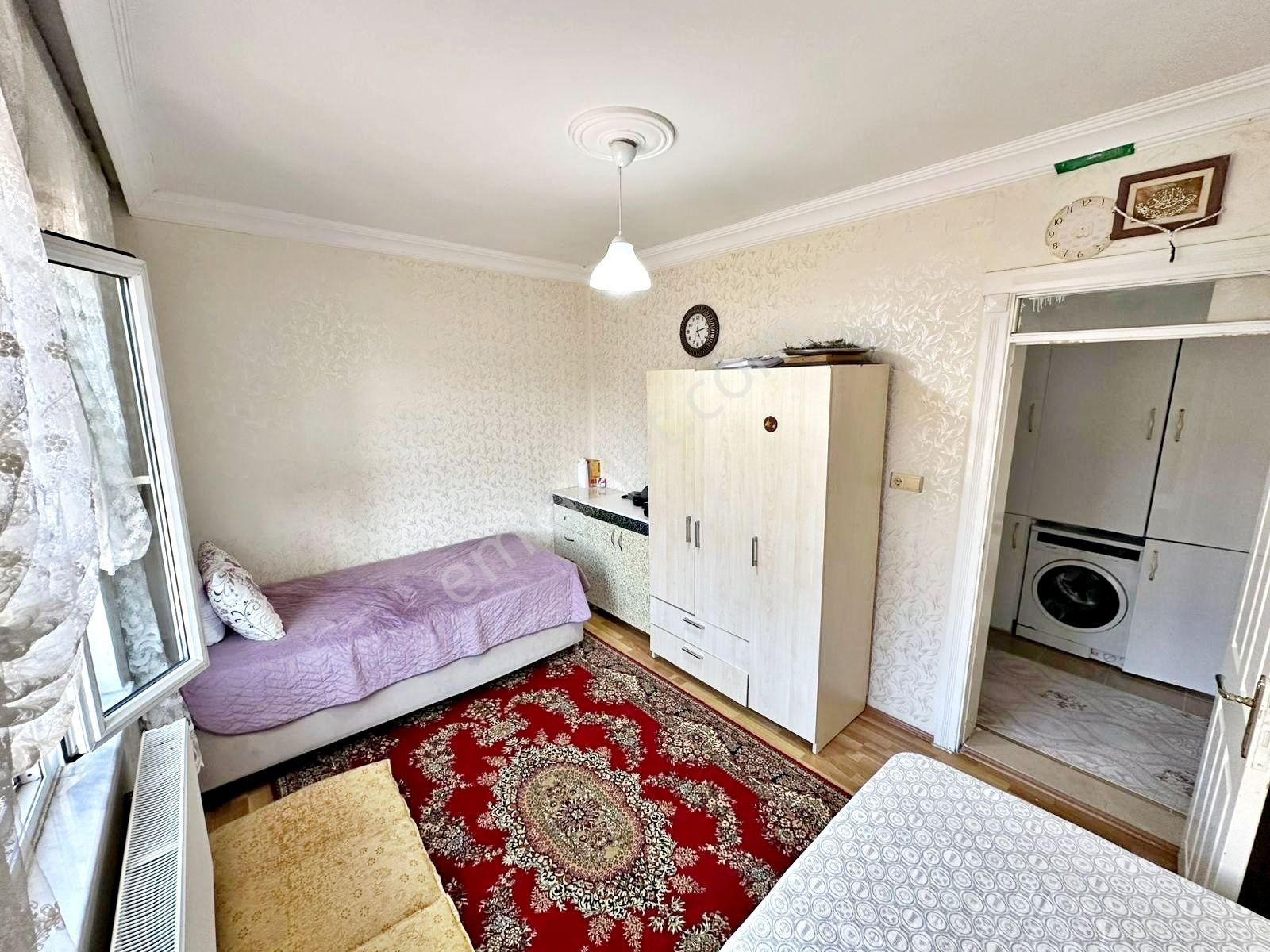 Gazikent'te Masrafsız Az Katlı Teraslı Geniş Oturum 3+1 Daire - Görsel 11