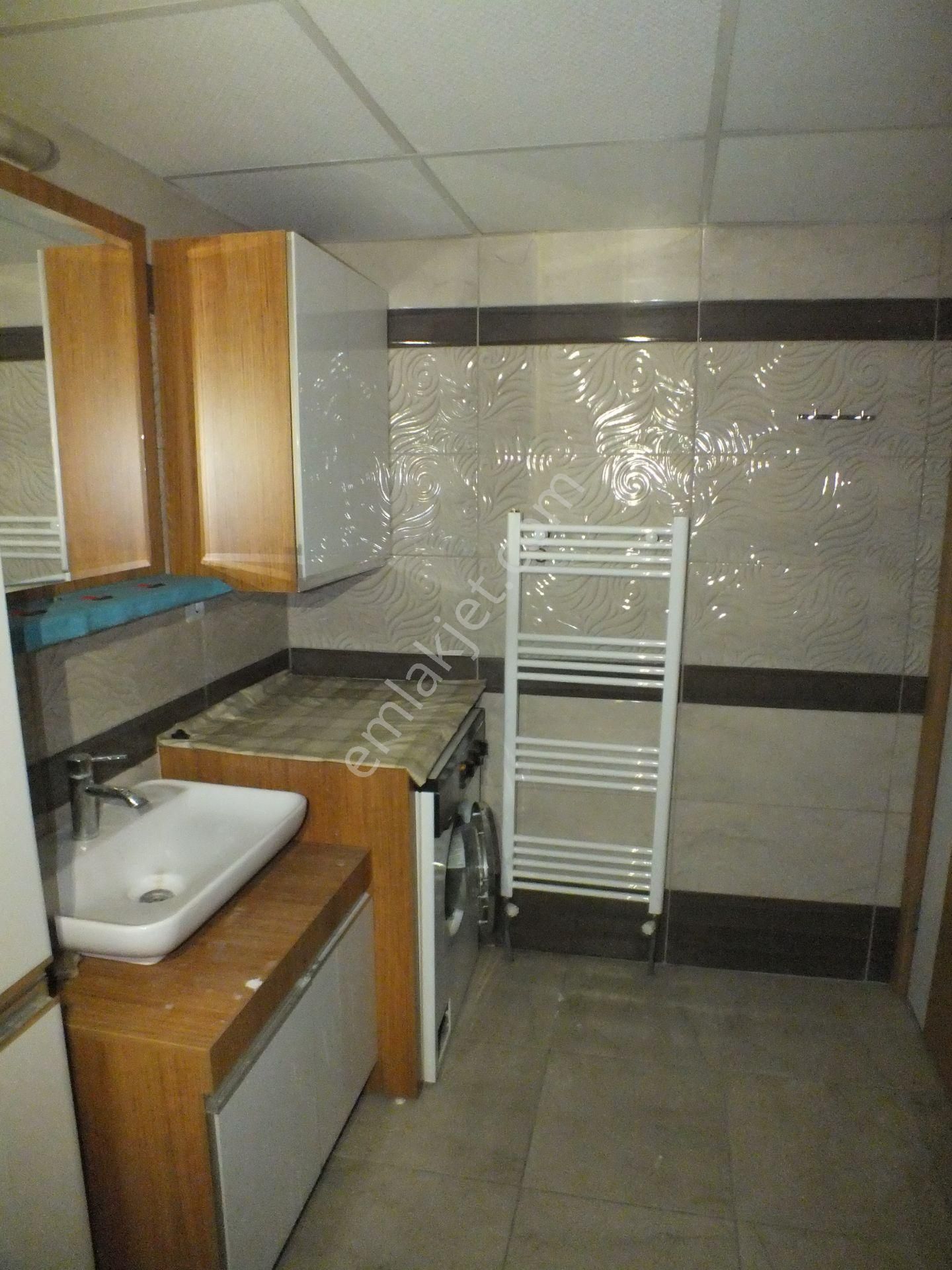 619 Kurtuluş Mahallesinde Satılık 3+1 Doğalgazlı Daire - Görsel 23