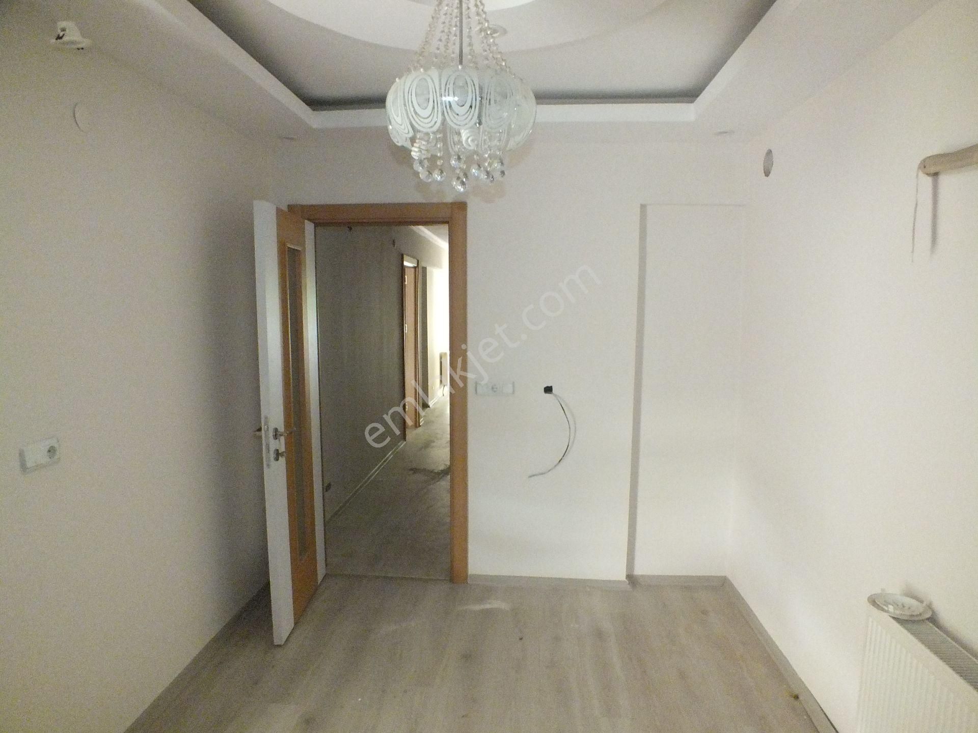 619 Kurtuluş Mahallesinde Satılık 3+1 Doğalgazlı Daire - Görsel 14