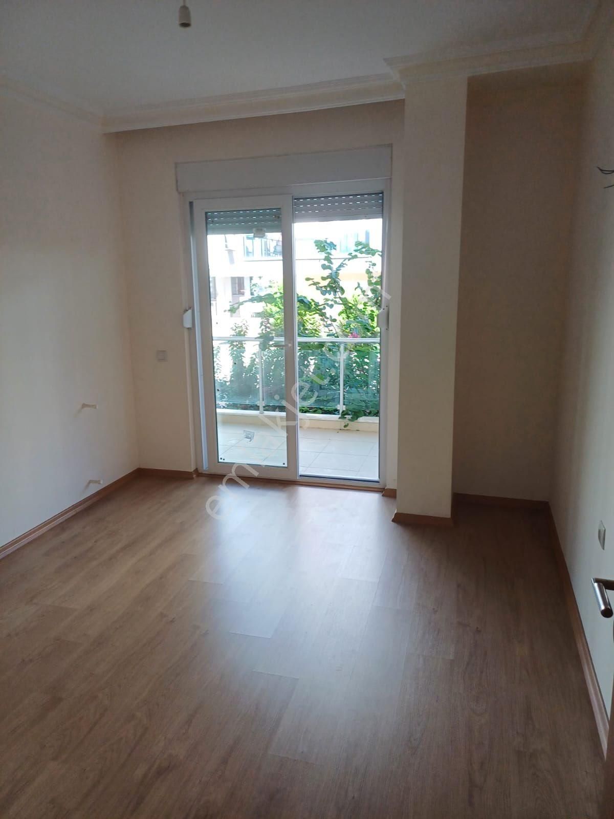 Konyaaltı Pınarbaşı Mah Havuzlu Site İçerisinde Katta Satılık 2+1 Daire - Görsel 11