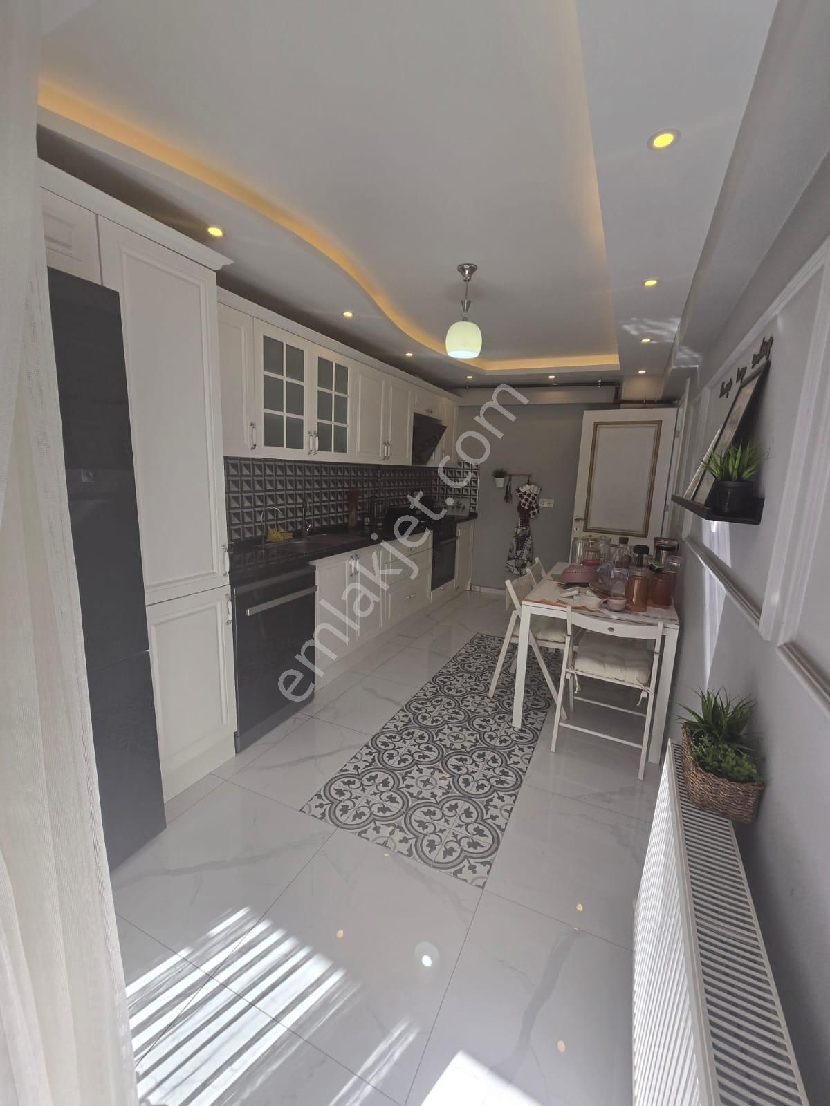 🏡muradiye Mahallesi 🏡 ✅2+1 90 M2 4 Katlının 2 Katı ❇️kapalı Mutfak - Görsel 8