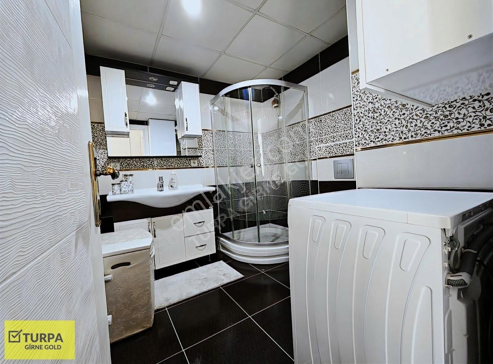 Karşıyaka Bahariye Mahallesi'nde Full Eşyalı 2+1 Kiralık Daire - Görsel 7