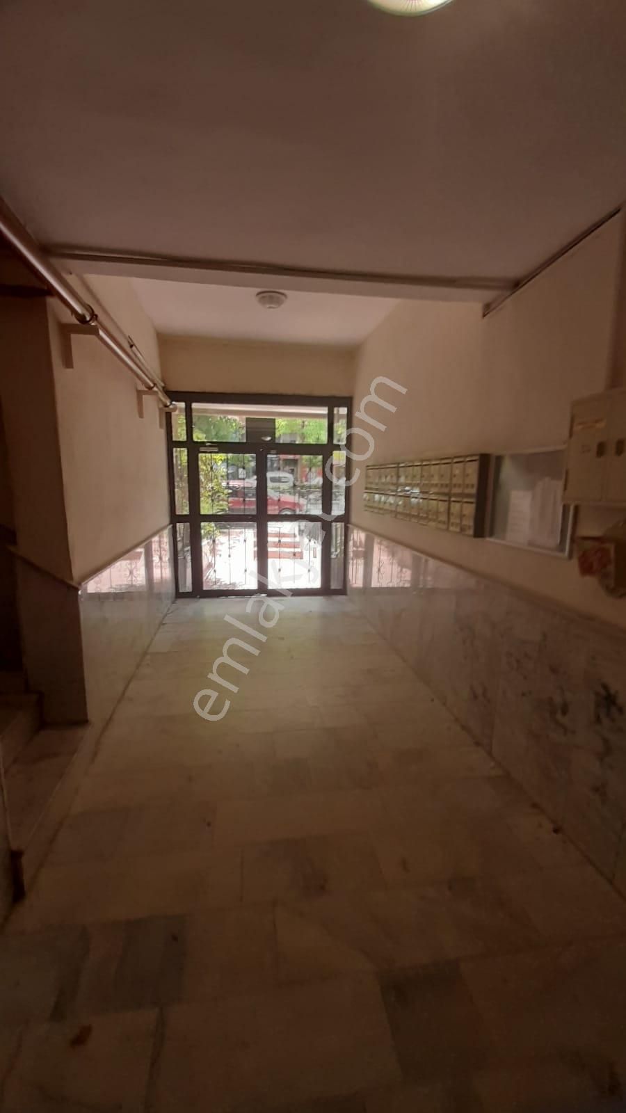 Kurtulus Mahallesi Ziyapaşa Caddesi Arakat Kiralık 2+1 Daire - Görsel 5