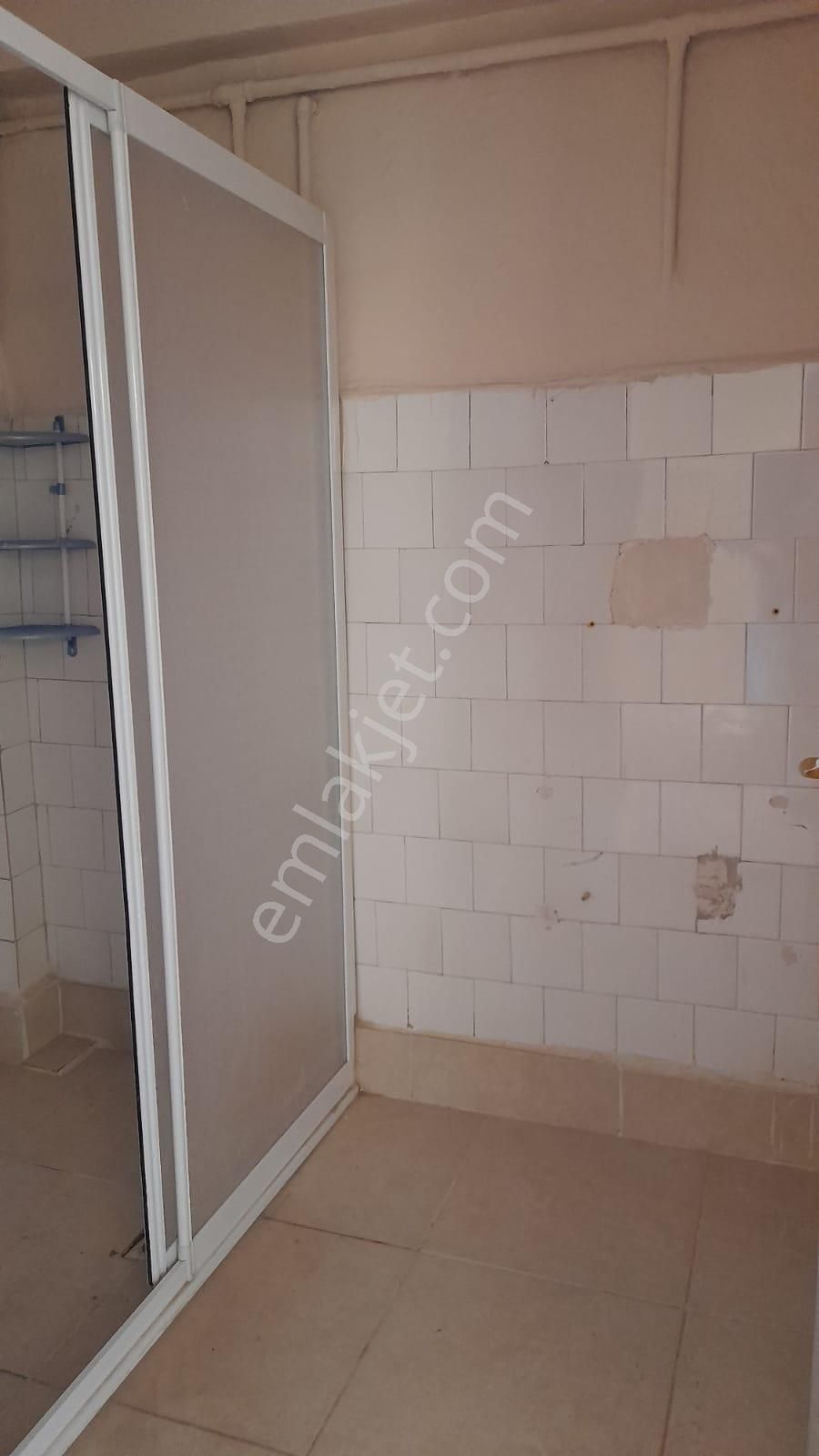 Kurtulus Mahallesi Ziyapaşa Caddesi Arakat Kiralık 2+1 Daire - Görsel 4