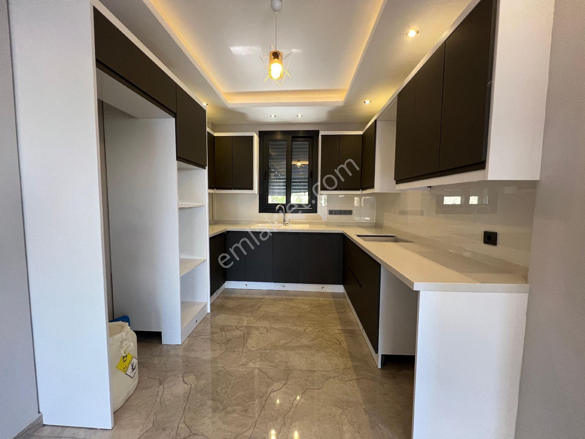 Didim Akbükte Havuzlu Villa - Görsel 11