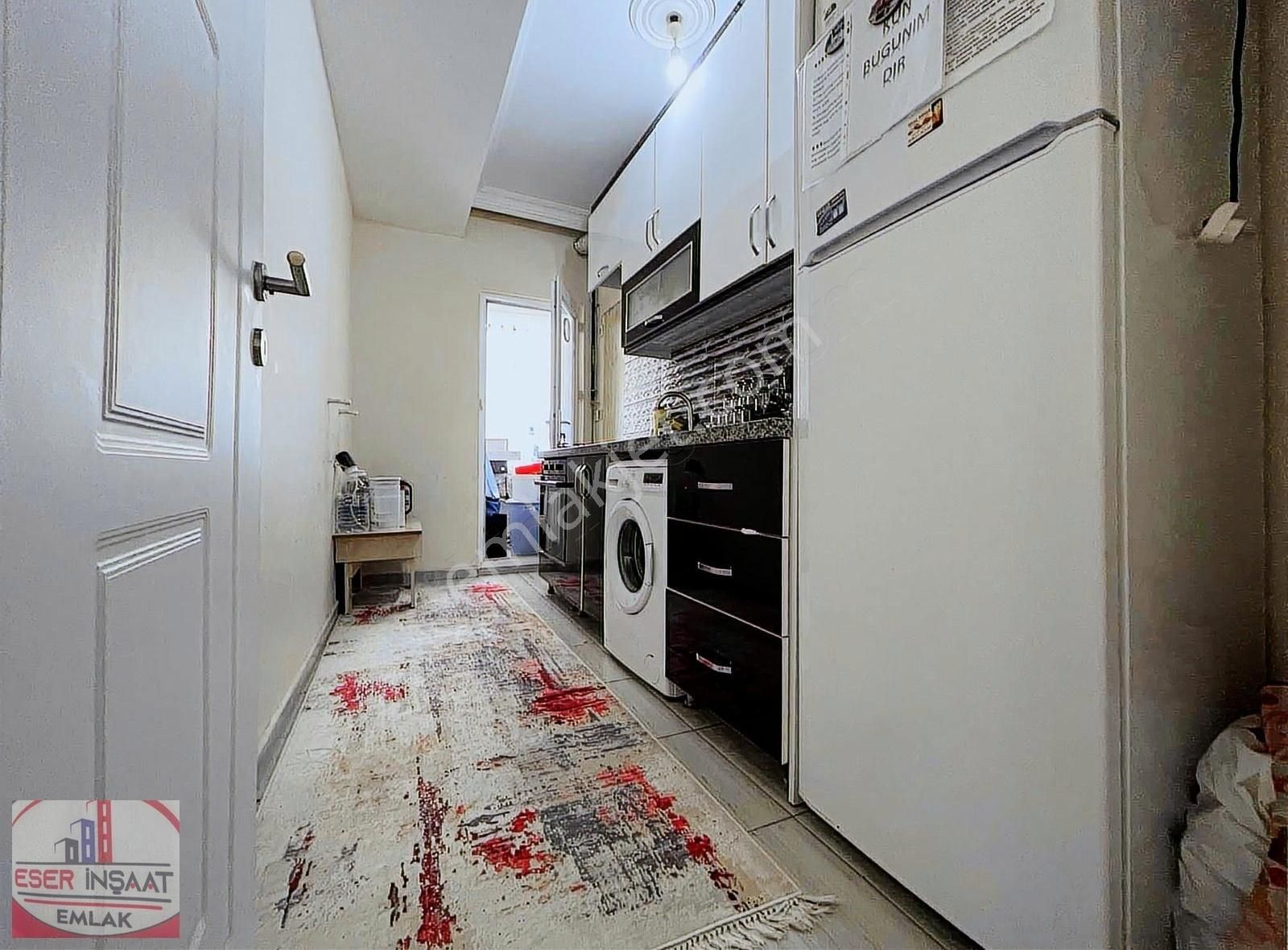 Eser Yapıdan Satılık3+1 120m2 Balkonlu 3 Kat Gibi Y Giriş - Görsel 23