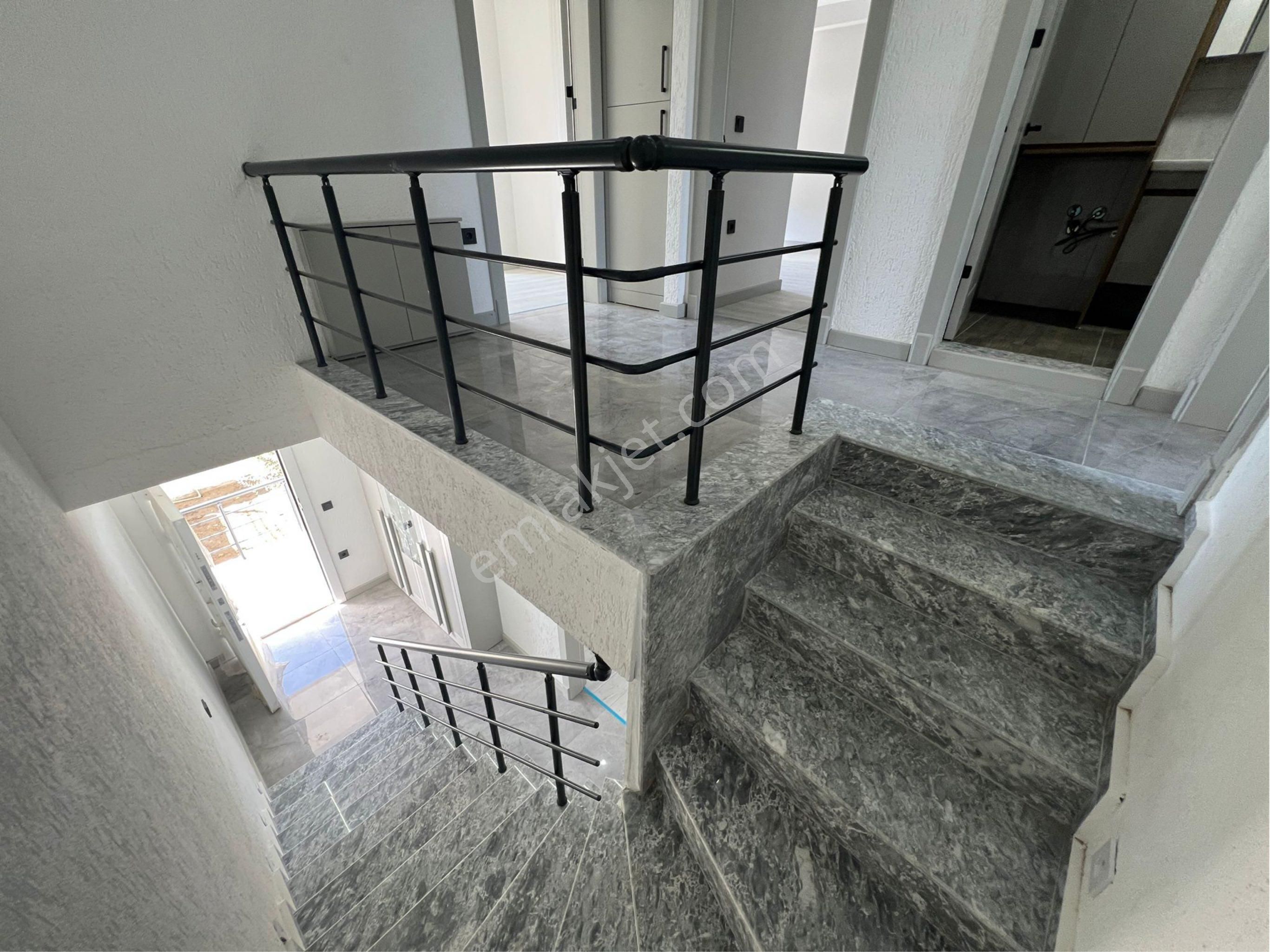 🩷cemre Emlaktan Şık Tasarımlı Geniş Bahçeli Satılık Sıfır 3+1 Villa🩷 - Görsel 23