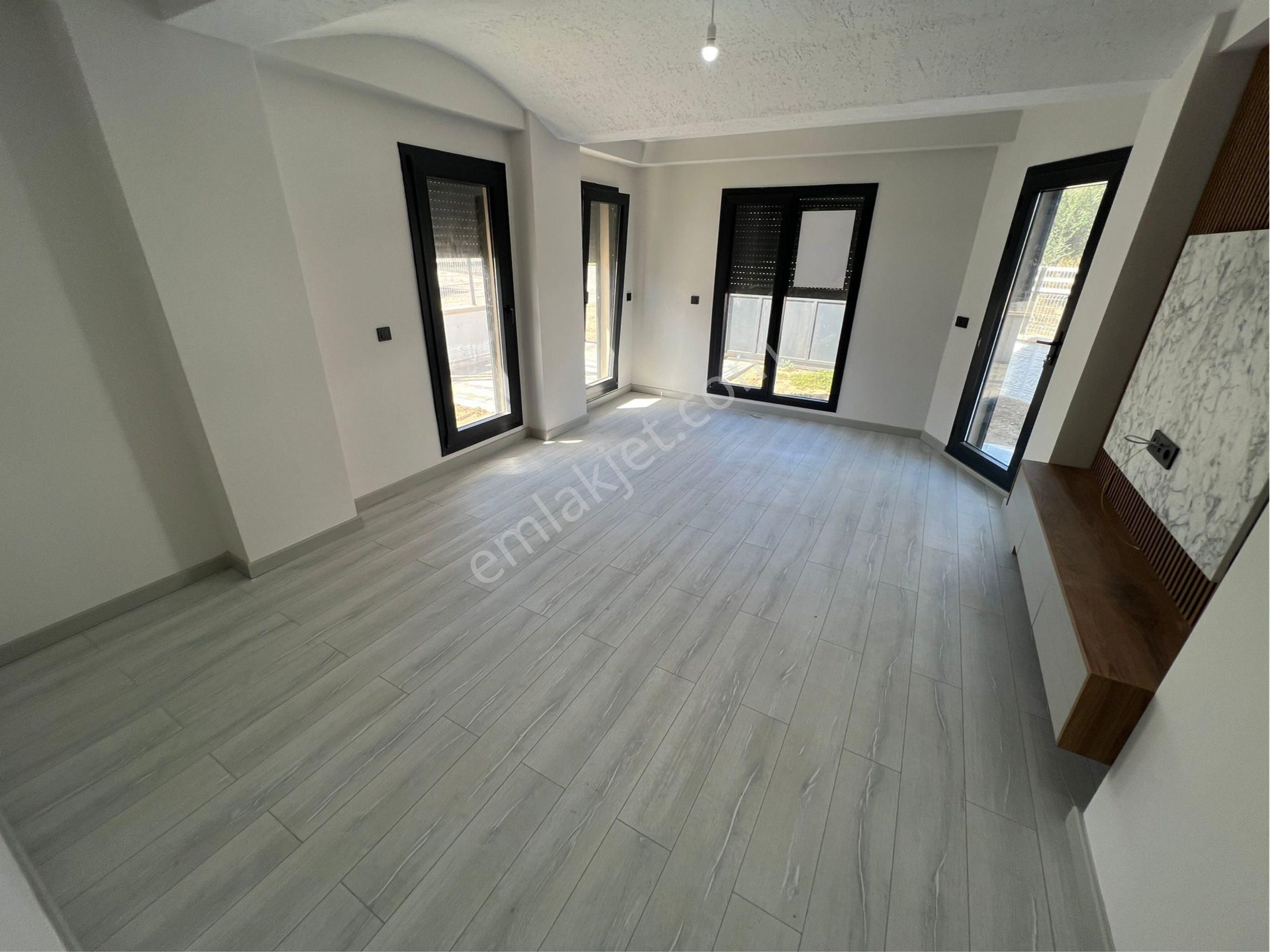 🩷cemre Emlaktan Şık Tasarımlı Geniş Bahçeli Satılık Sıfır 3+1 Villa🩷 - Görsel 24