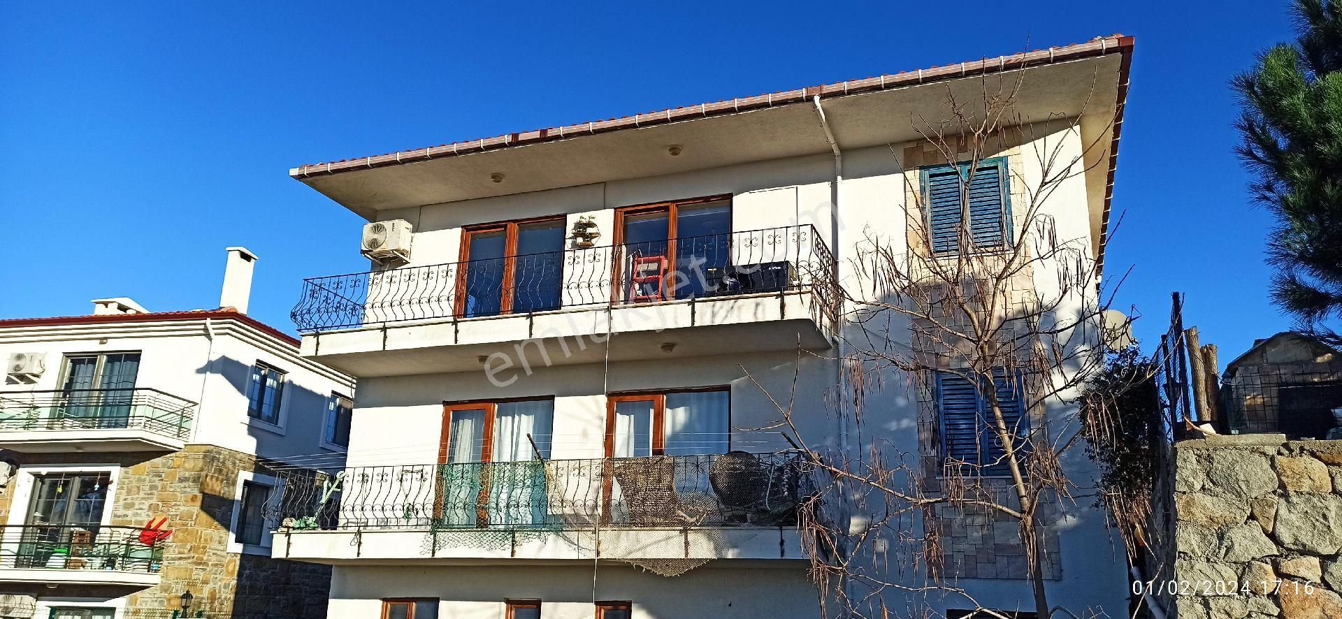 Gökçeada Da Deniz Manzaralı 3+1 Geniş Daire - Görsel 9