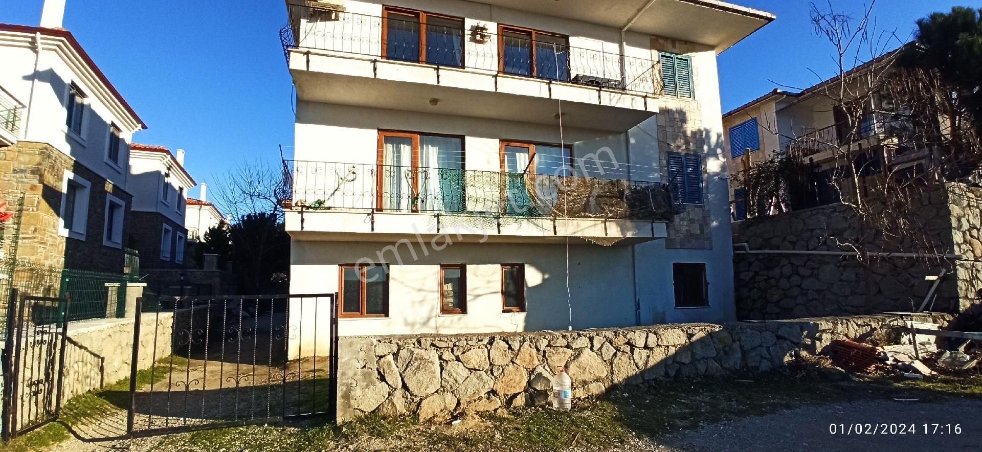 Gökçeada Da Deniz Manzaralı 3+1 Geniş Daire - Görsel 13
