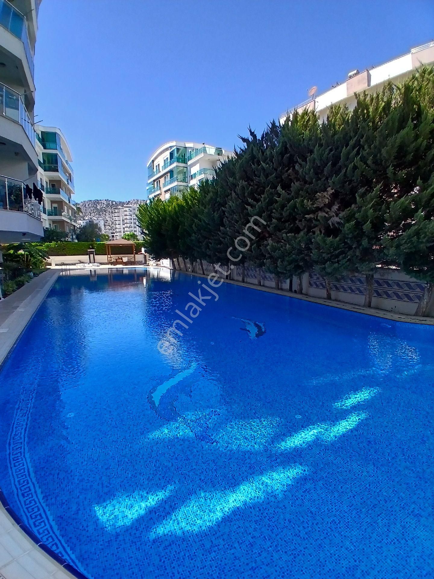 Antalya Konyaaltı Hurma Satılık Ultra Lüks 2+1 - Görsel 3