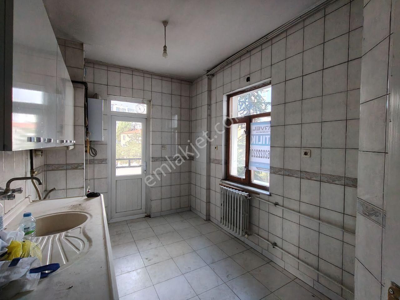 Battalgazi Okul Yanı Satılık 3+1 - Görsel 3