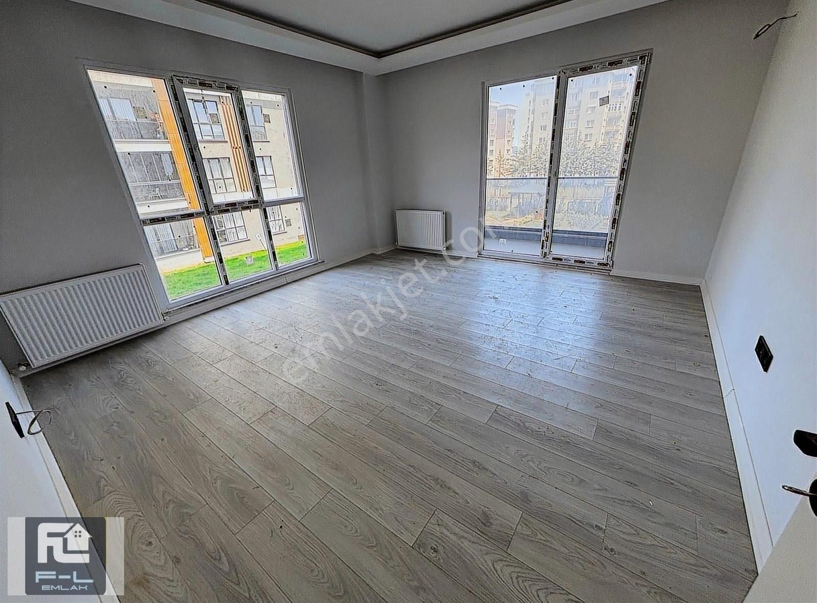 F-l Emlaktan Sancaktepe Blue Garden Sitesi 2+1 Ara Kat - Görsel 25