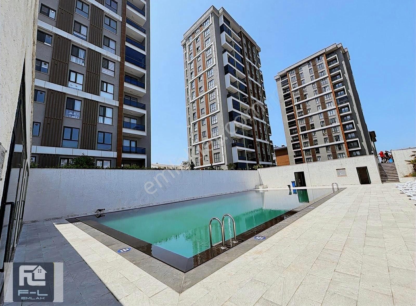 F-l Emlaktan Sancaktepe Blue Garden Sitesi 2+1 Ara Kat - Görsel 31