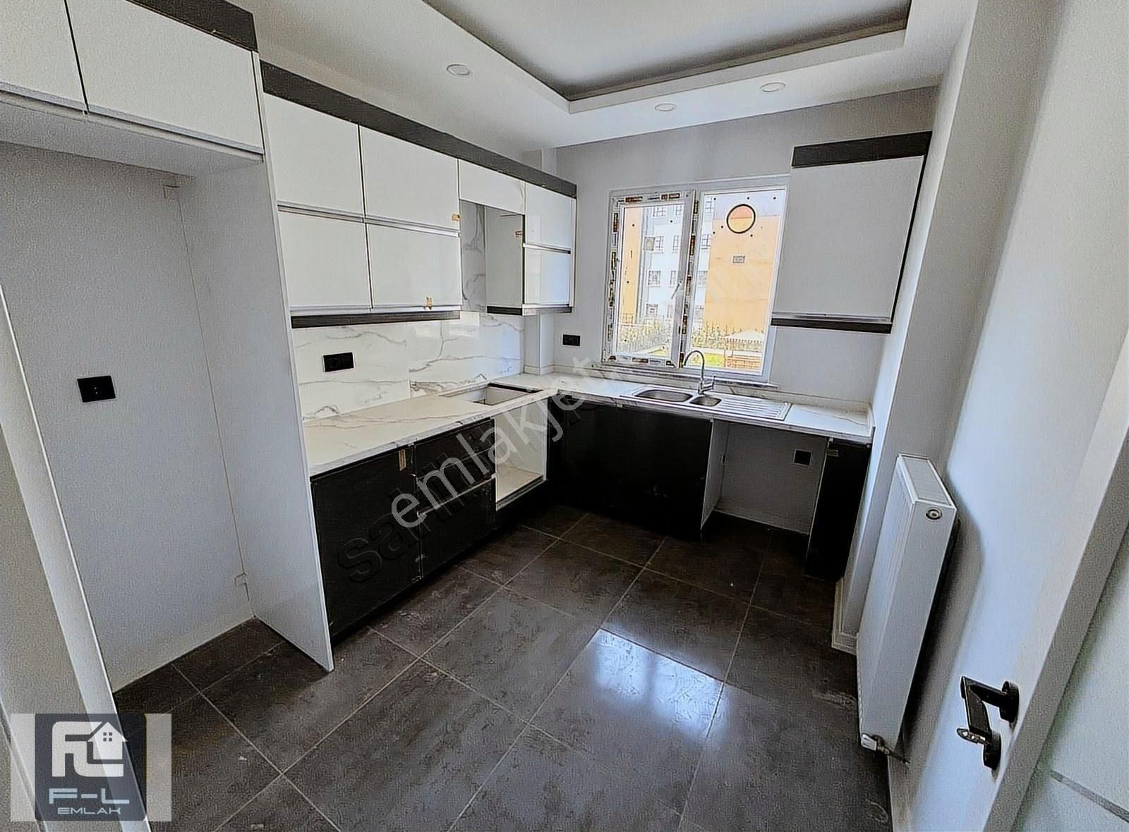 F-l Emlaktan Sancaktepe Blue Garden Sitesi 2+1 Ara Kat - Görsel 27