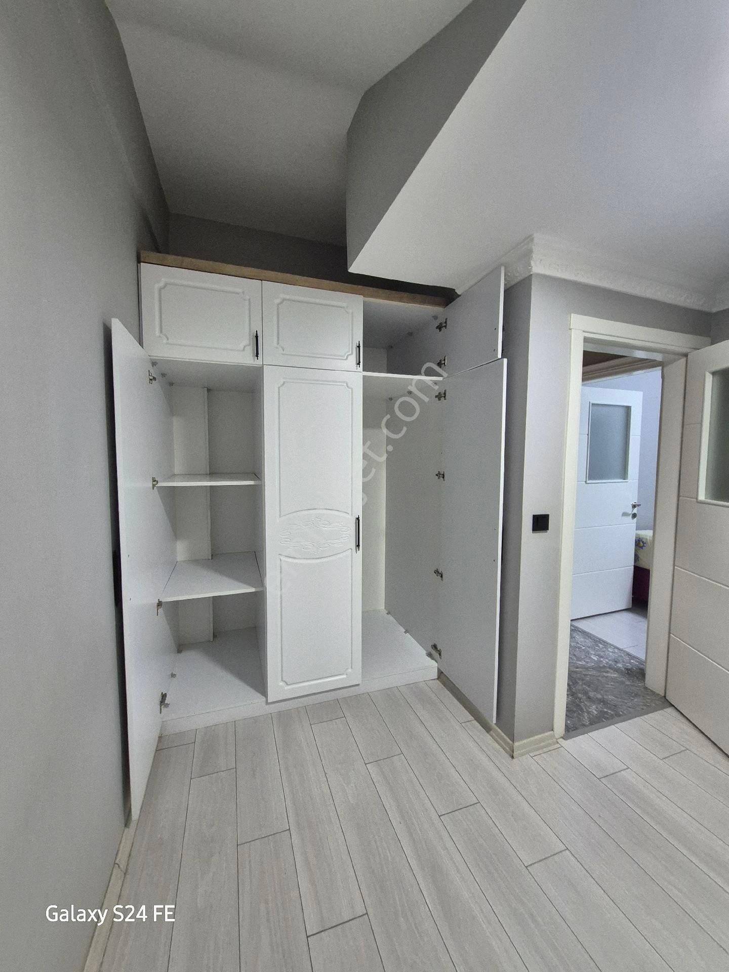 Bornova Da 3+1 Kiralık Lüks - Görsel 17