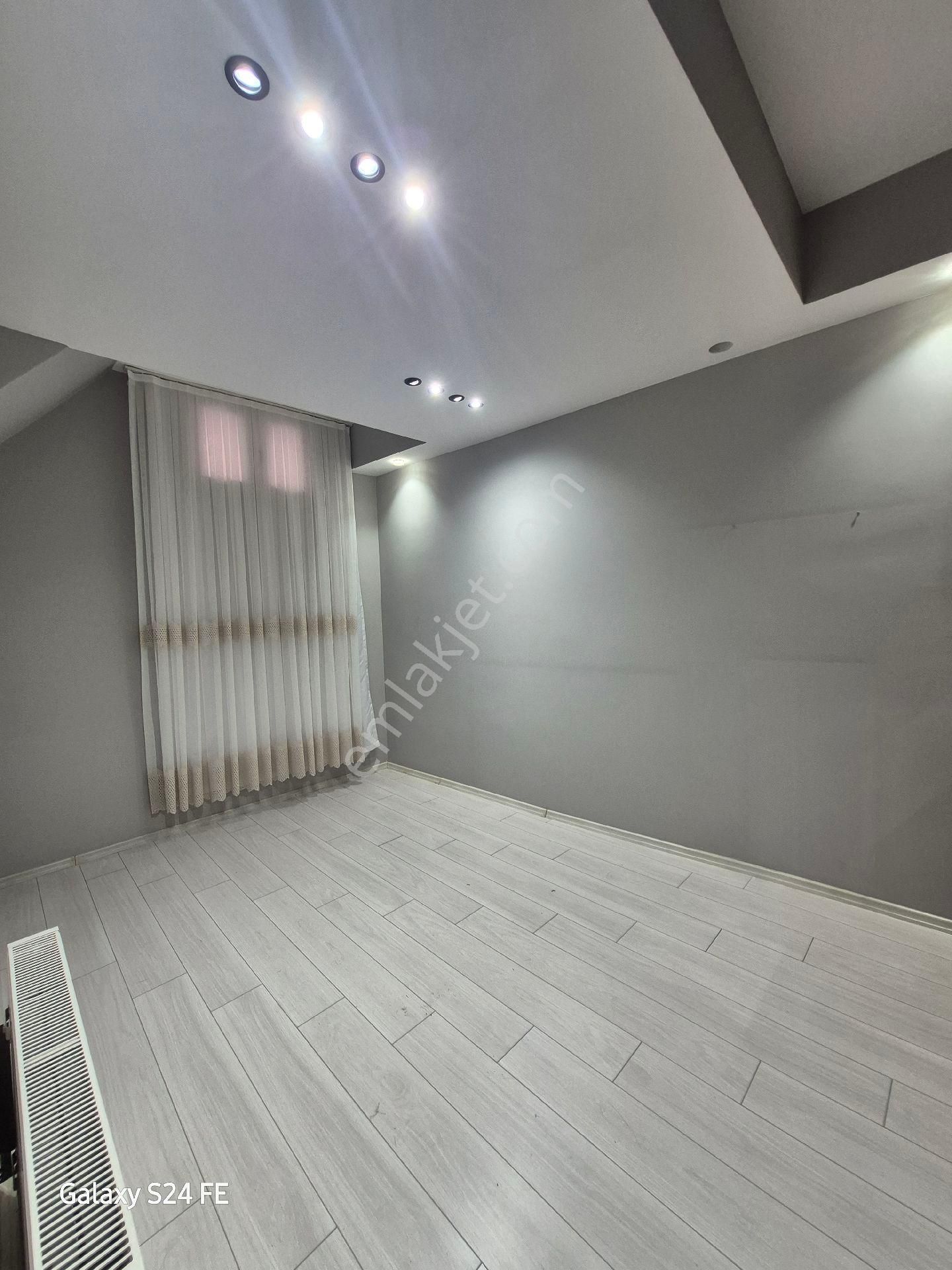 Bornova Da 3+1 Kiralık Lüks - Görsel 23