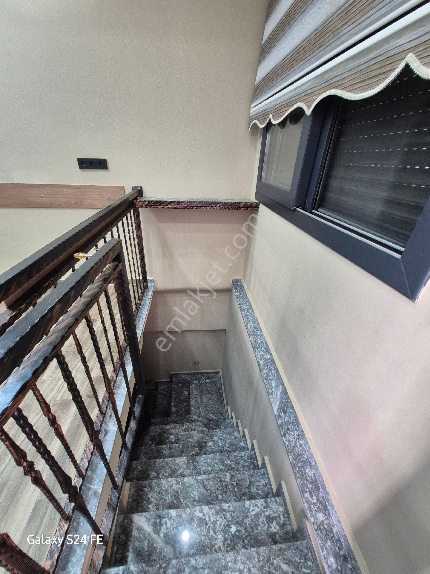 Bornova Da 3+1 Kiralık Lüks - Görsel 14