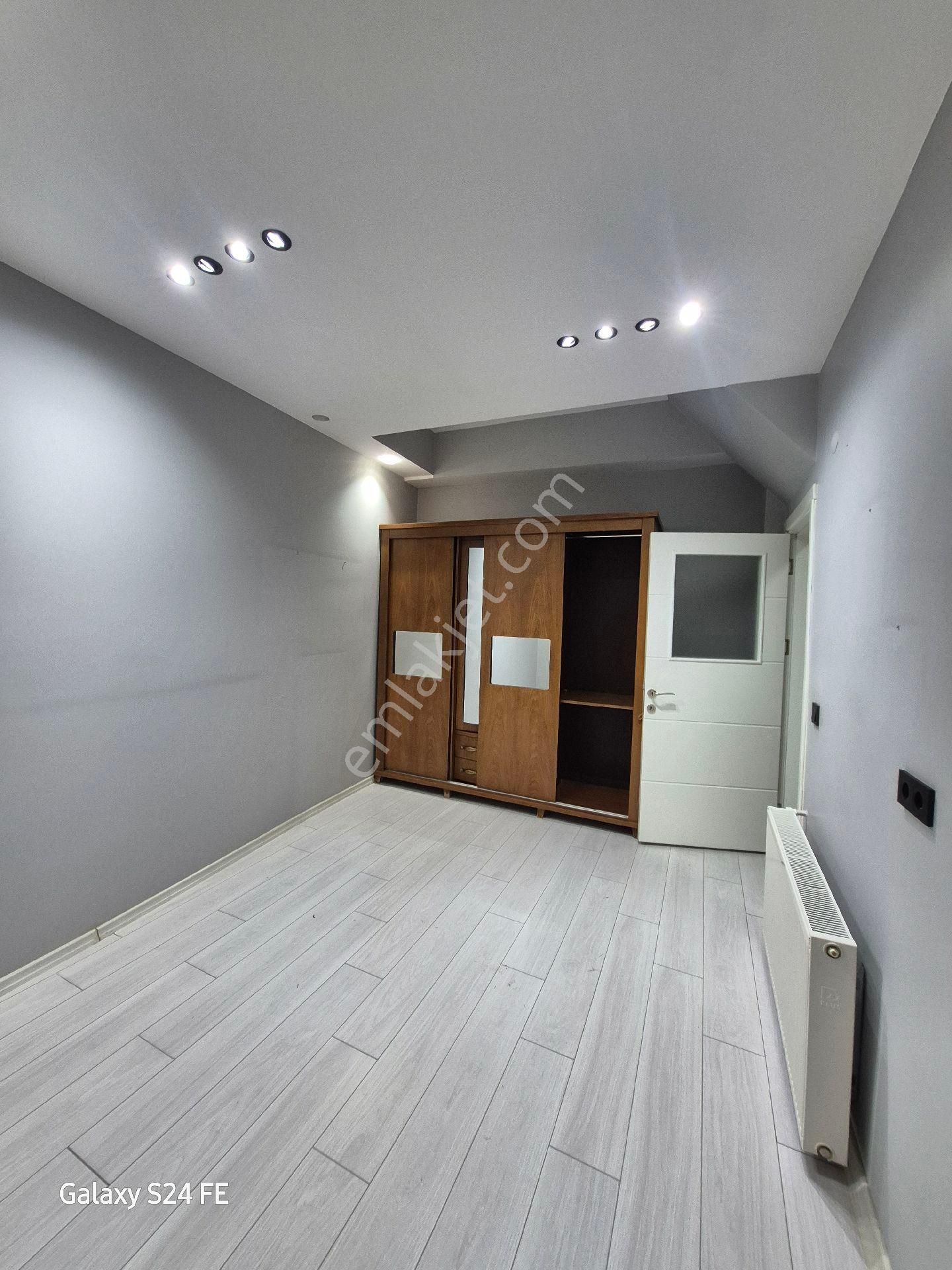 Bornova Da 3+1 Kiralık Lüks - Görsel 18