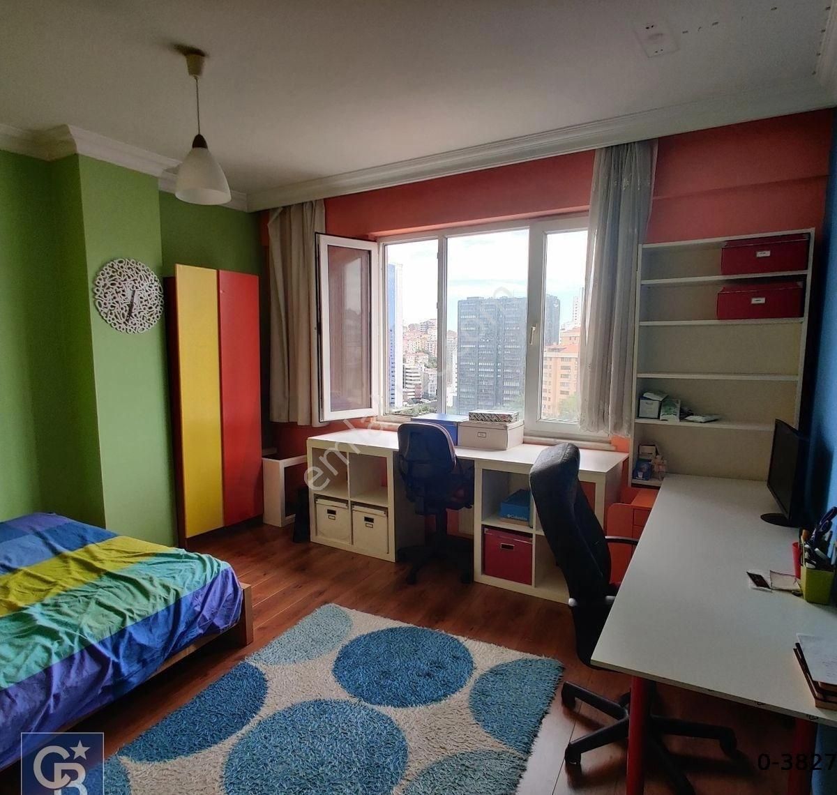 Şişlide Satılık 2+1 Boş Daire | Sitede-panoramik Şehir Manzaralı - Görsel 20