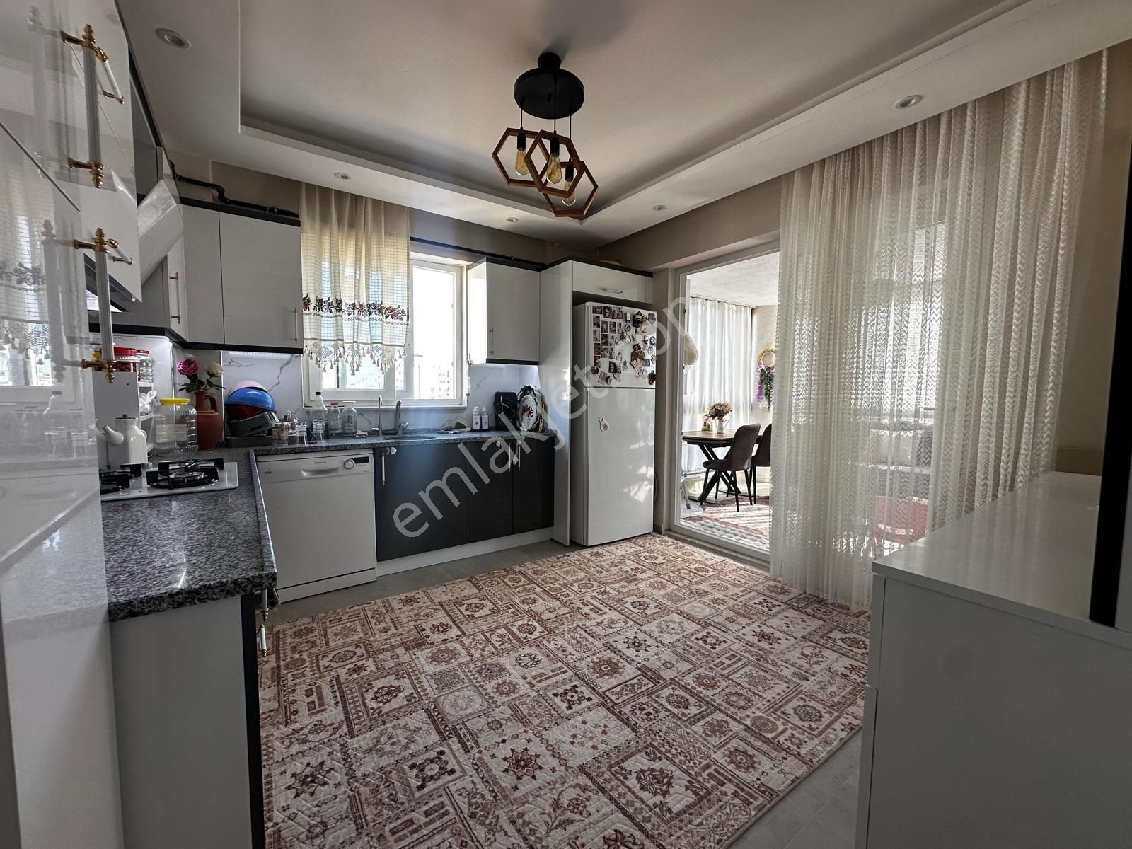 🏡 Göl-san Gayrimenkul’den 🏡 Yeşil Mahalle’de 3+1 Arakat Satılık Daire - Görsel 5