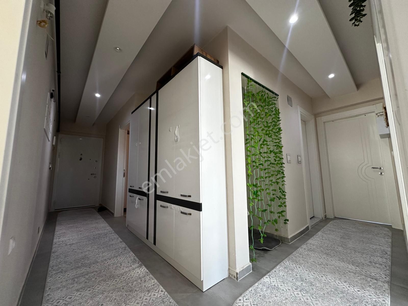 🏡 Göl-san Gayrimenkul’den 🏡 Yeşil Mahalle’de 3+1 Arakat Satılık Daire - Görsel 12