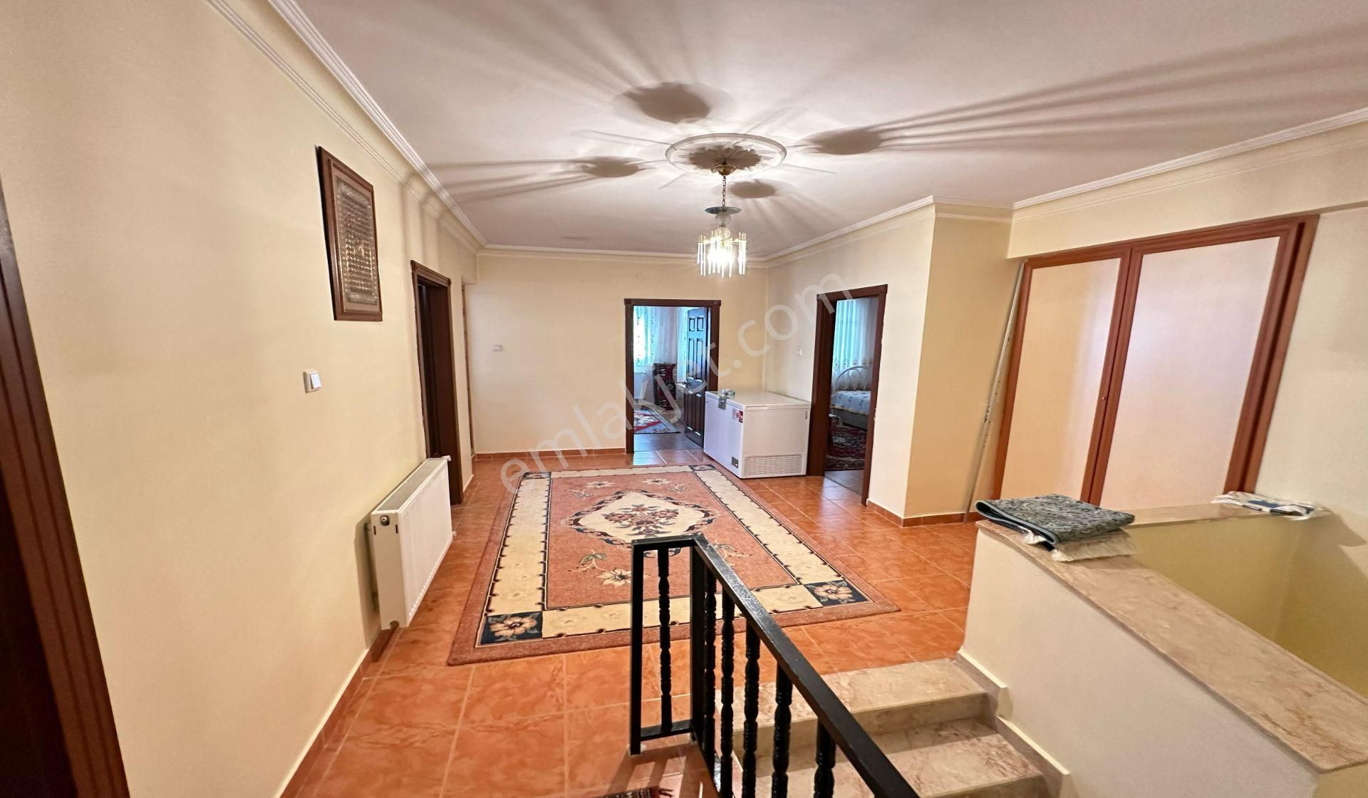 Yayla Zirat Bankası Yakını 6+1 Teraslı Dublex Masrafsız Geniş - Görsel 28