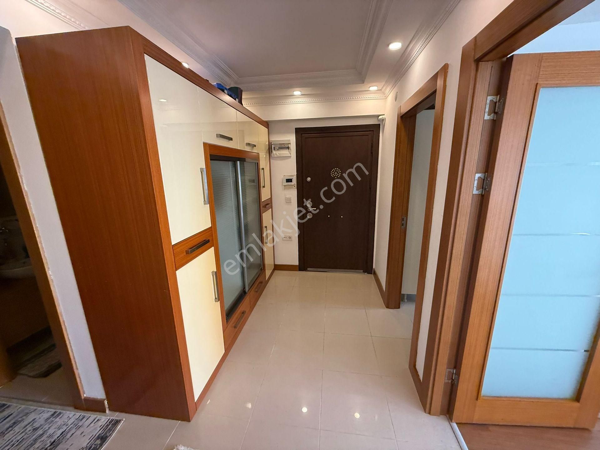 Barış'tan Gümüş Konaklarında Dayalı-döşeli Satılık 140 M2 Daire - Görsel 14