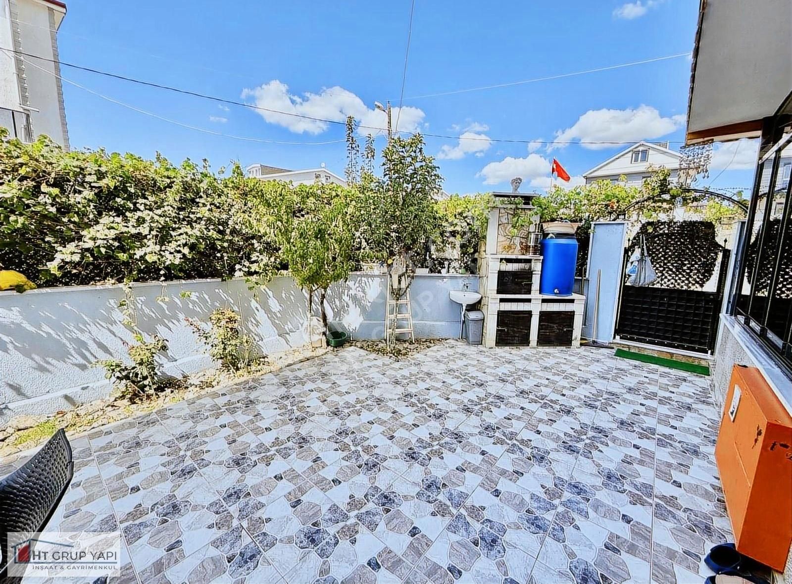 ▃▅▇ht Grup▇▅▃yeniçiftlik Merkezde Okula Pazara Yakın Villa - Görsel 8