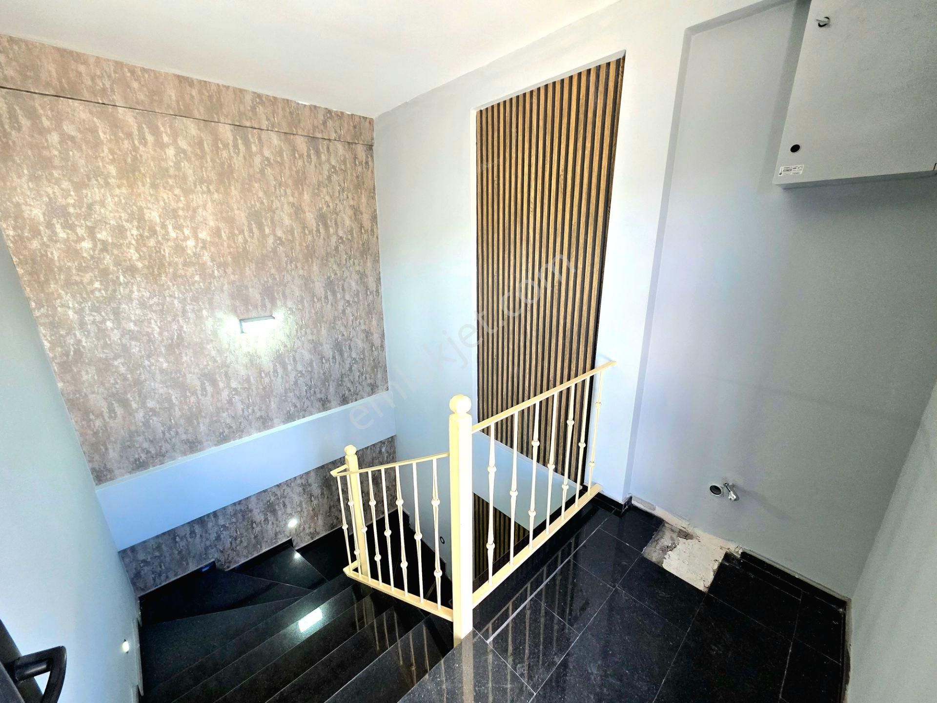 Vahdet'ten Güre'de Bağımsız Müstakil Havuzlu 3+1 Manzaralı Villa - Görsel 29