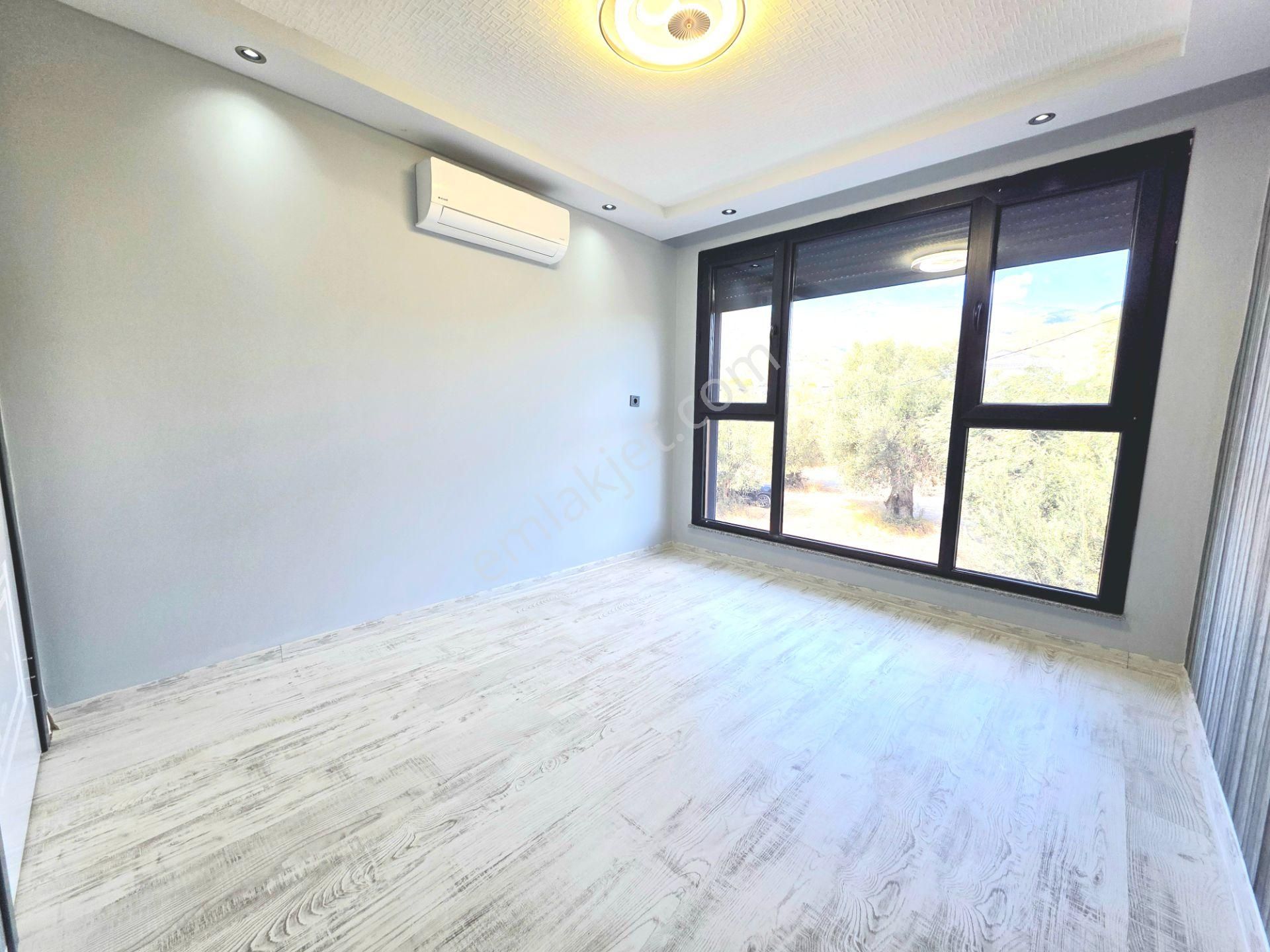 Vahdet'ten Güre'de Bağımsız Müstakil Havuzlu 3+1 Manzaralı Villa - Görsel 21