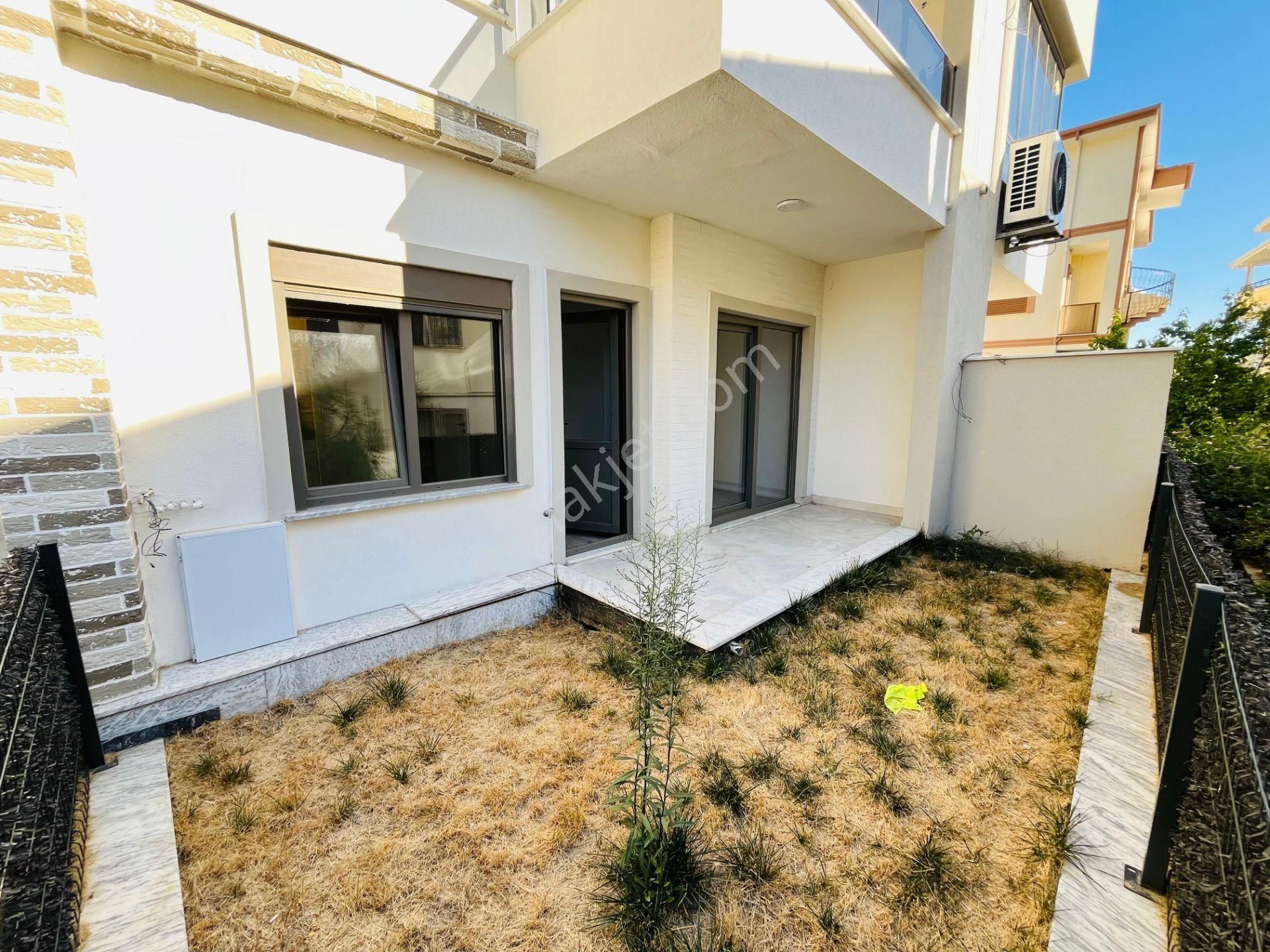 Altınoluk Kazdağları Eteklerinde Merkezi Konumda Kapalı Otoparklı Bahçeli 2+1 Lüx Son Daire - Görsel 16