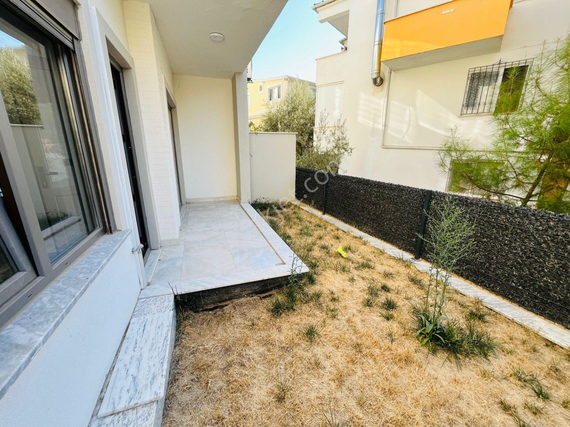 Altınoluk Kazdağları Eteklerinde Merkezi Konumda Kapalı Otoparklı Bahçeli 2+1 Lüx Son Daire - Görsel 17
