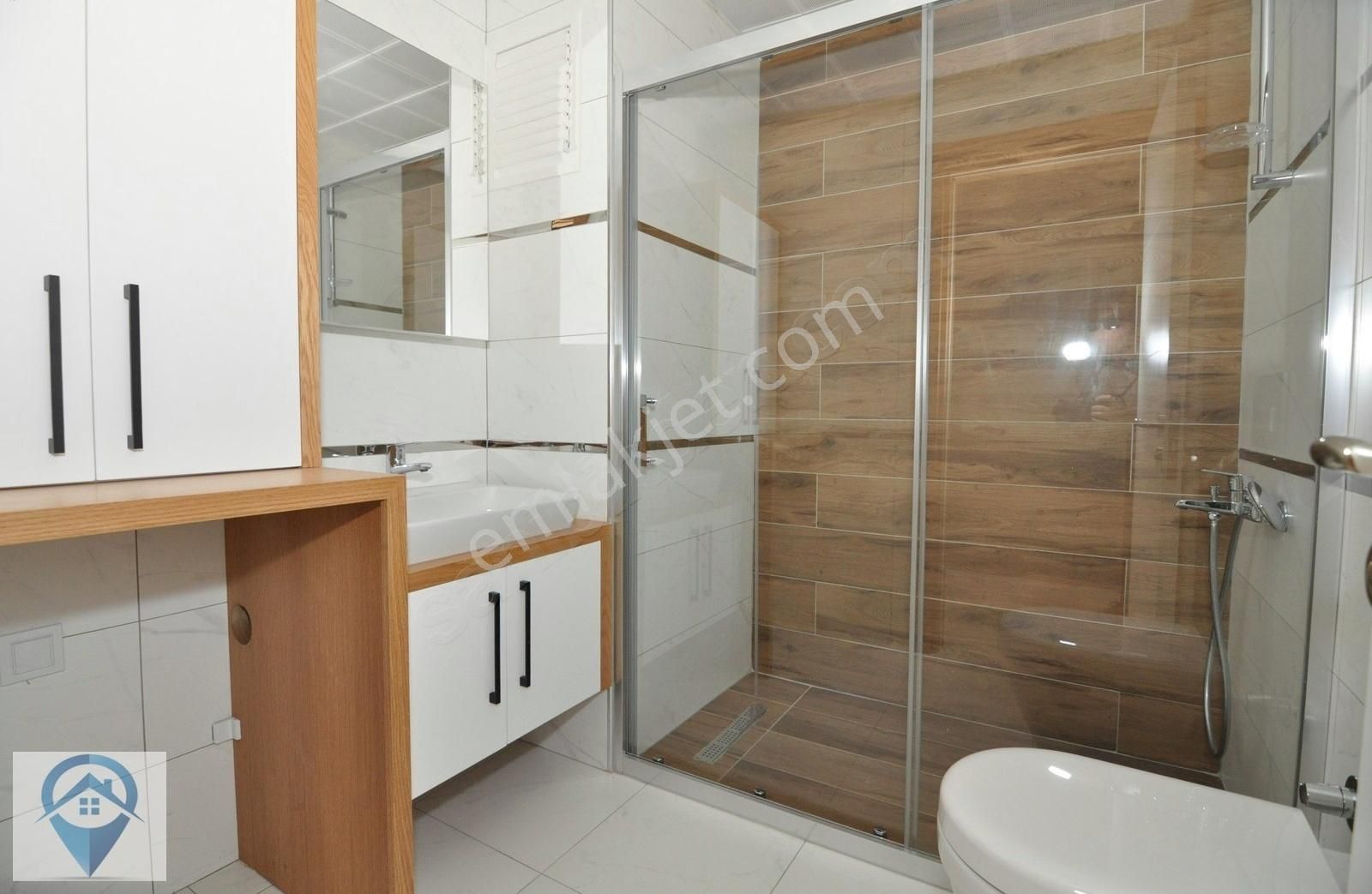 A+++ Kalite Süper Konudma 1+1 Satılık Daire - Görsel 3