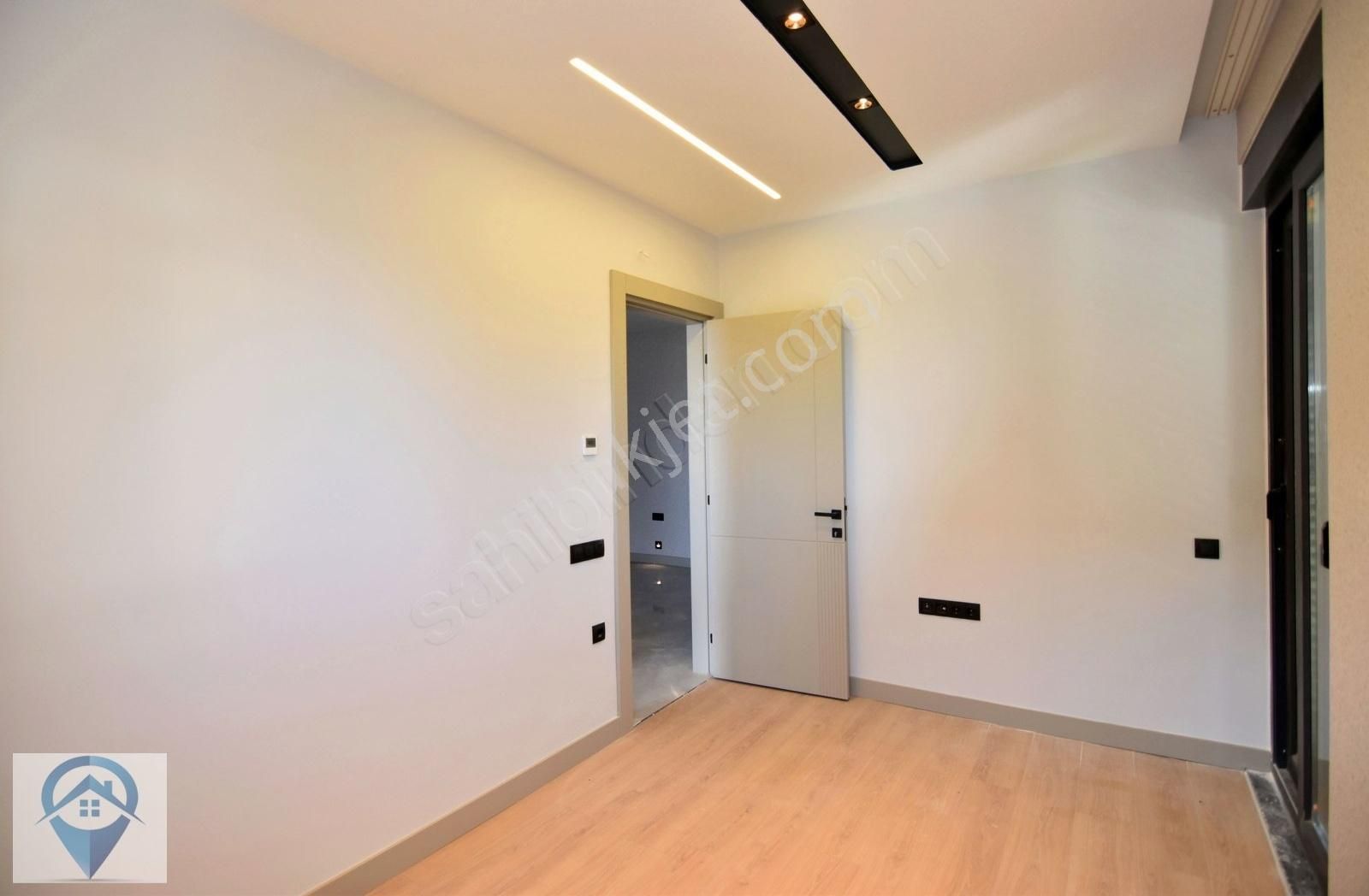 Havuzlu-akıllı Sistemli- Yeşilbayır'da Satılık 5+1 Villa - Görsel 7