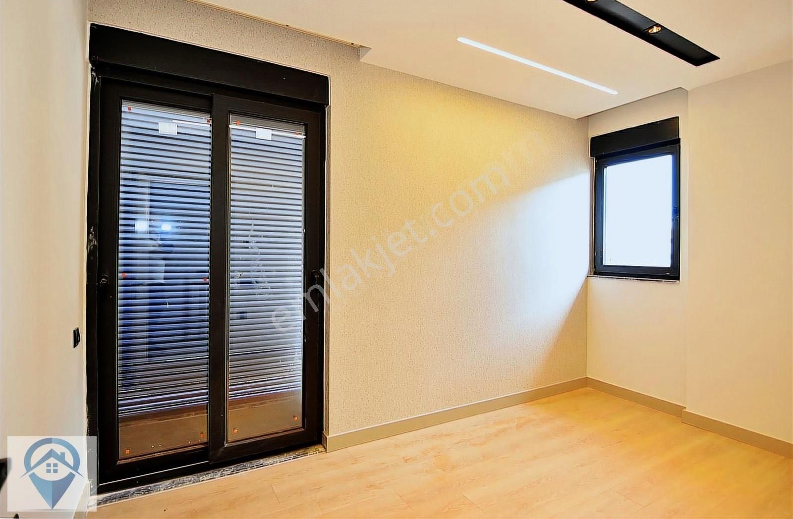 Havuzlu-akıllı Sistemli- Yeşilbayır'da Satılık 5+1 Villa - Görsel 3