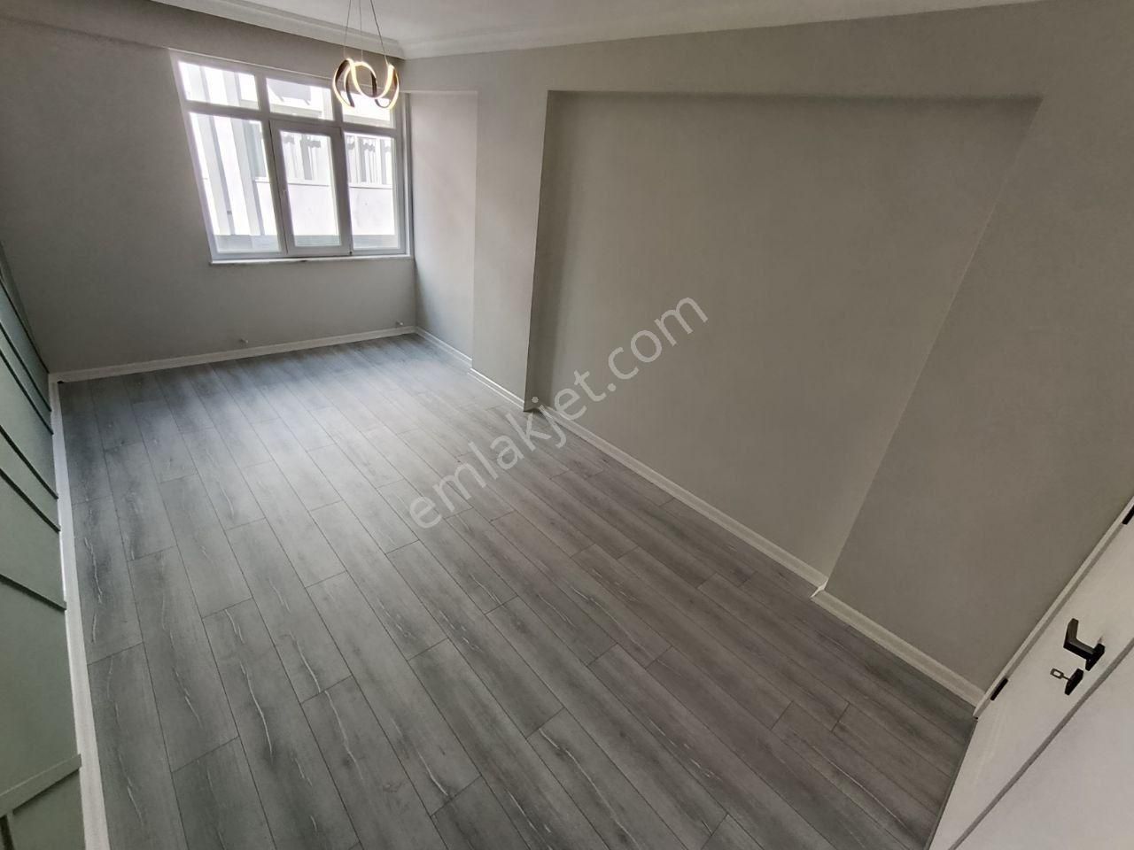 Akçayda Doğalgazlı Otoparklı Ayrı Mutfaklı Full Yapılı 2+1 Daire - Görsel 24