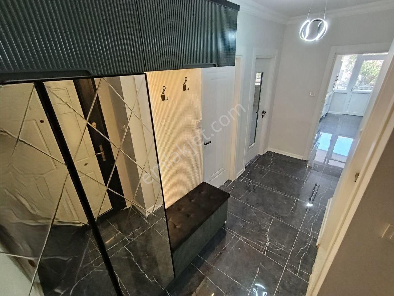 Akçayda Doğalgazlı Otoparklı Ayrı Mutfaklı Full Yapılı 2+1 Daire - Görsel 33