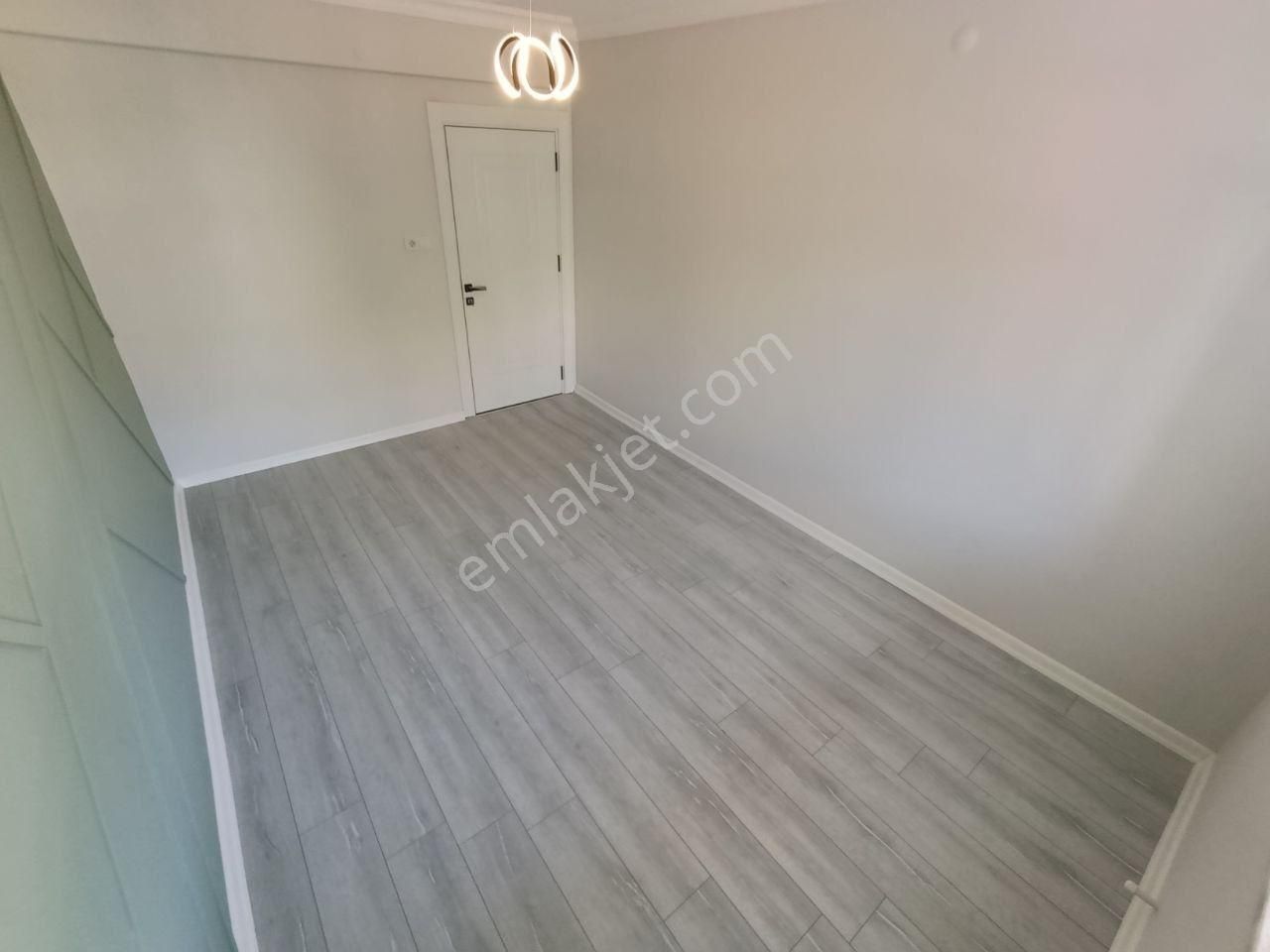 Akçayda Doğalgazlı Otoparklı Ayrı Mutfaklı Full Yapılı 2+1 Daire - Görsel 19
