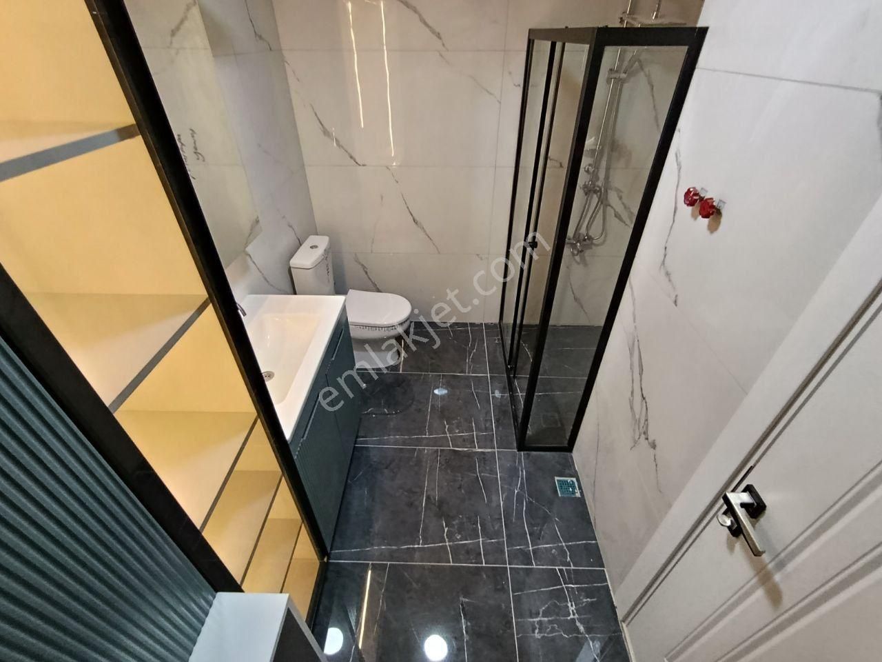 Akçayda Doğalgazlı Otoparklı Ayrı Mutfaklı Full Yapılı 2+1 Daire - Görsel 32