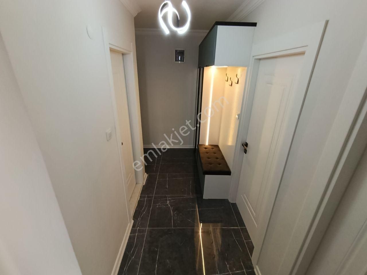 Akçayda Doğalgazlı Otoparklı Ayrı Mutfaklı Full Yapılı 2+1 Daire - Görsel 23