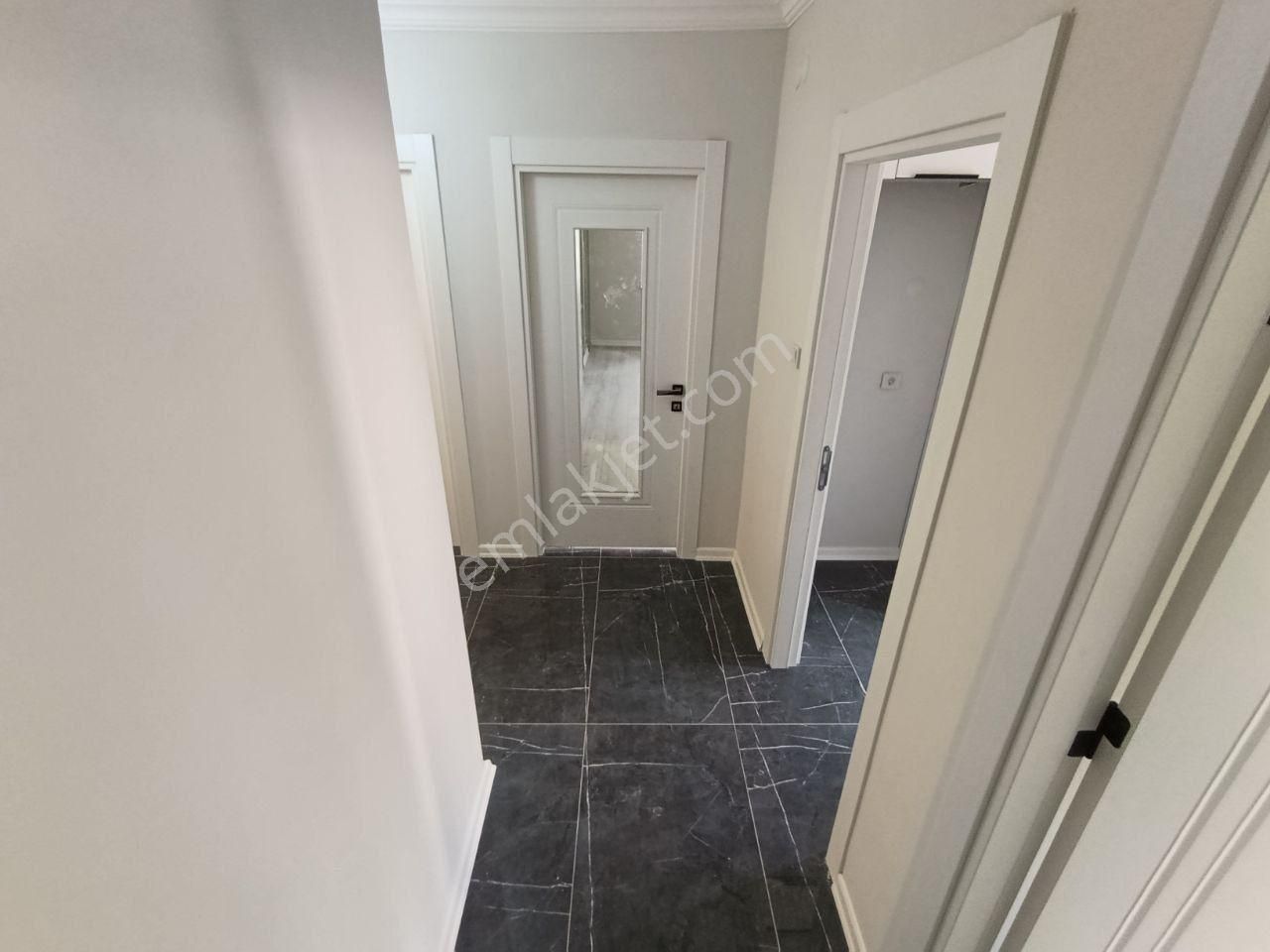 Akçayda Doğalgazlı Otoparklı Ayrı Mutfaklı Full Yapılı 2+1 Daire - Görsel 21