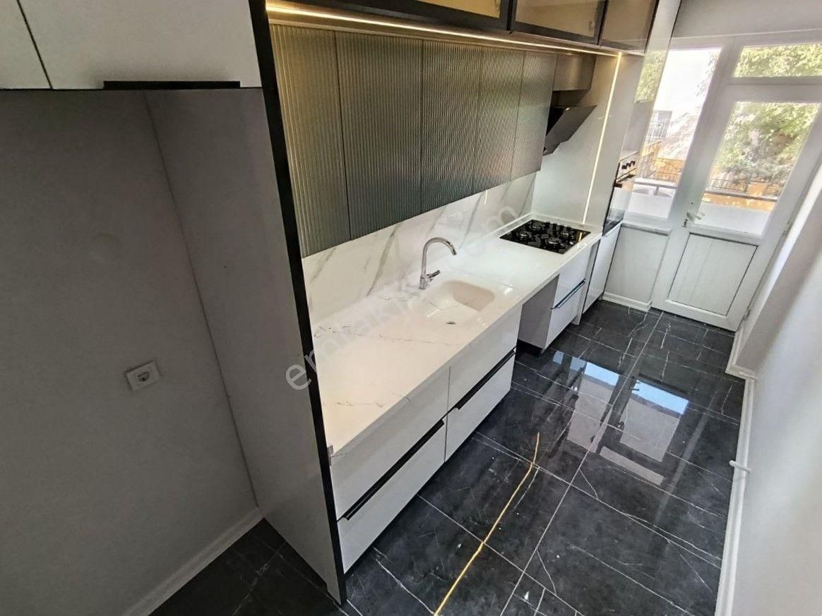 Akçayda Doğalgazlı Otoparklı Ayrı Mutfaklı Full Yapılı 2+1 Daire - Görsel 34