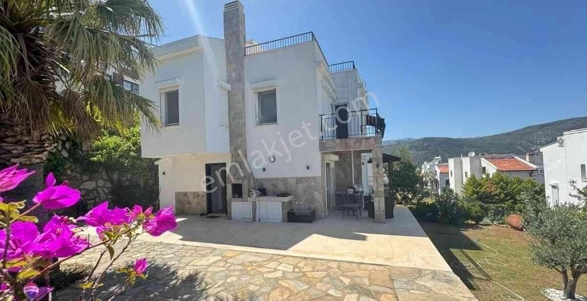 Mordoğan Ar-ko Sıtesınde Denız Manzaralı 4+1 Eşyalı Kıralık Vılla - Görsel 8