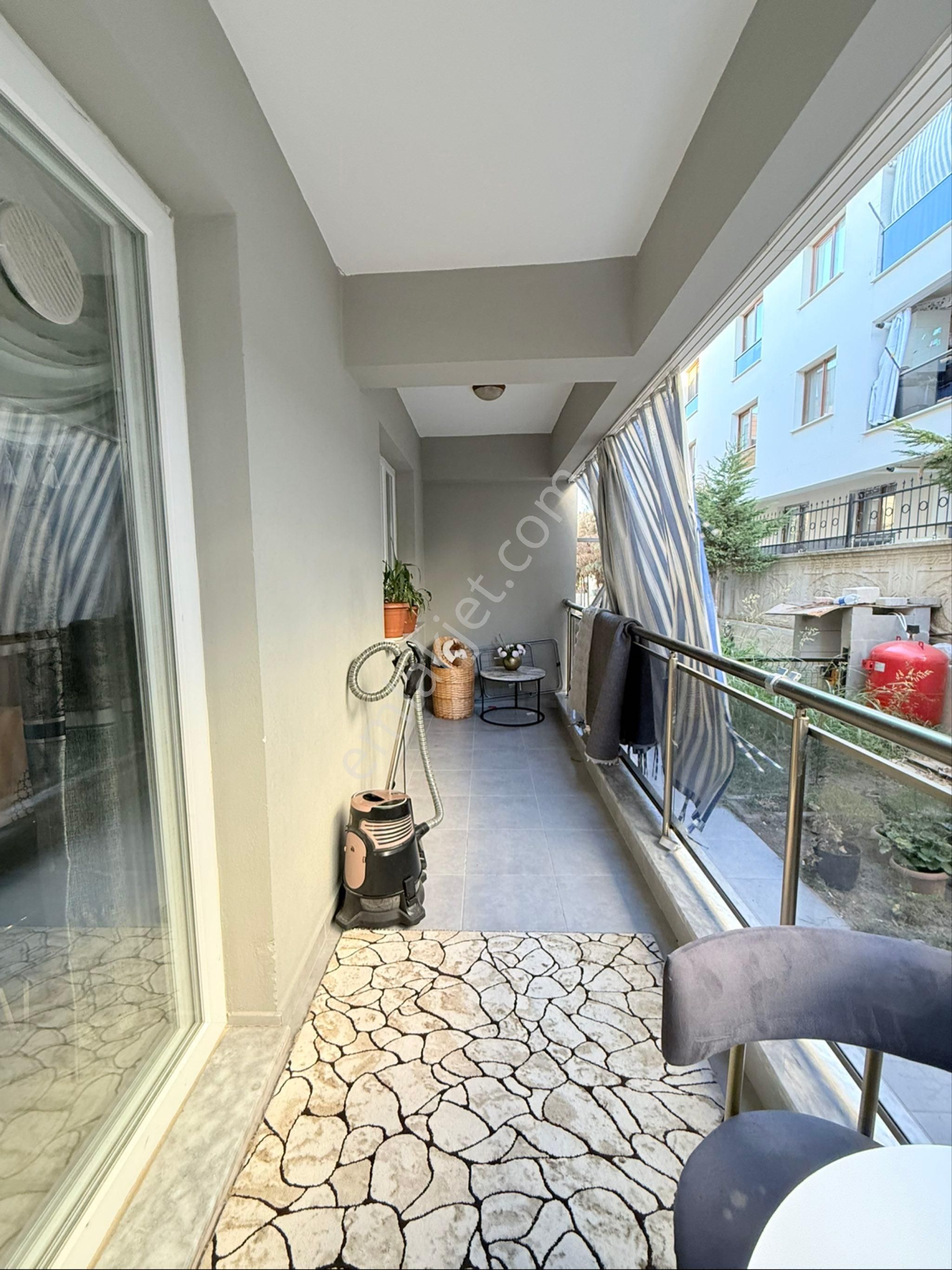 Emlak Center'dan Muradiye Mah Satılık 2+1 Daire - Görsel 25