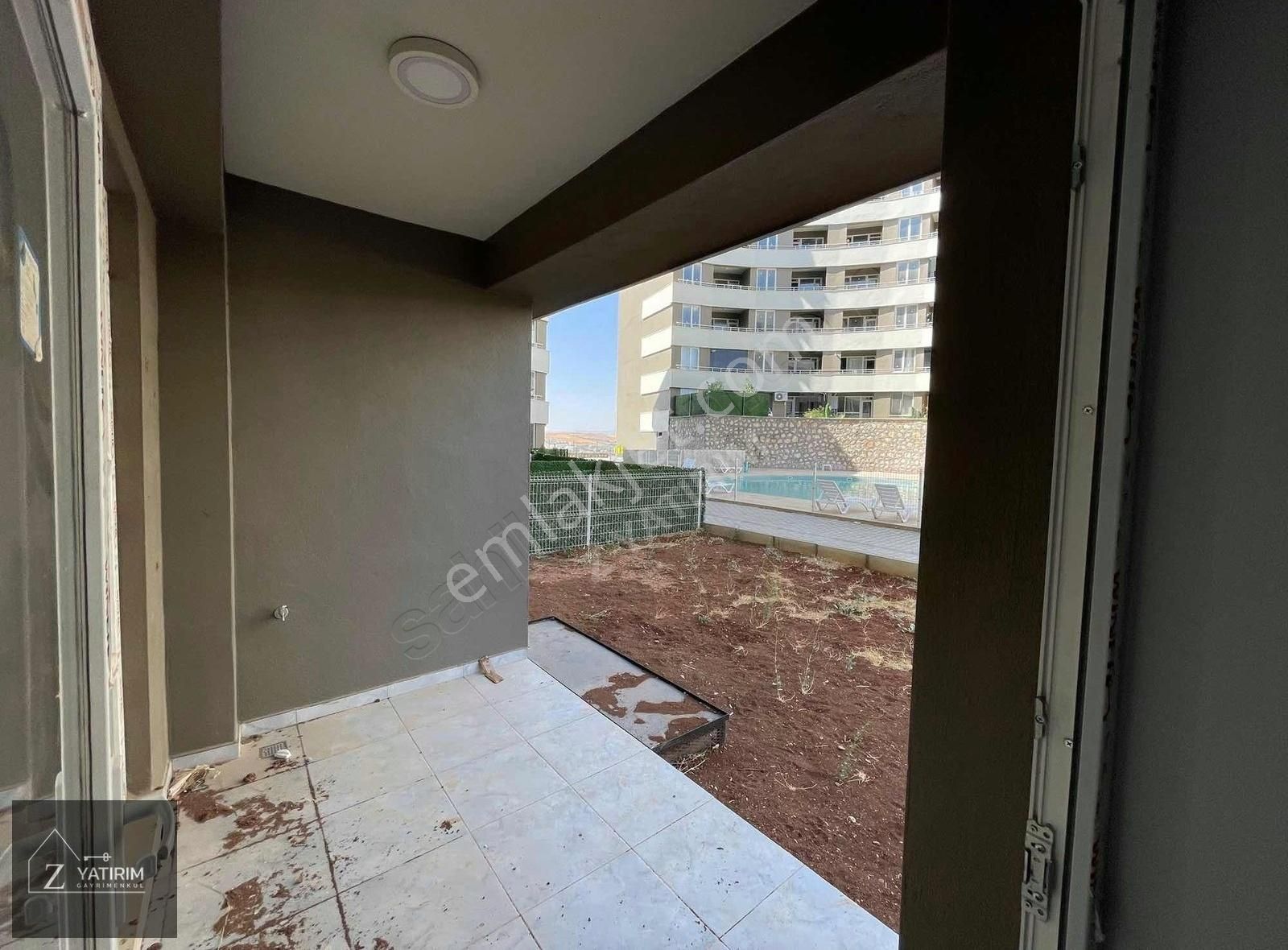 Z Yatırım'dan Bahçe Katı Yazlık Havuzlu Ve Güvelikli Sitede - Görsel 11